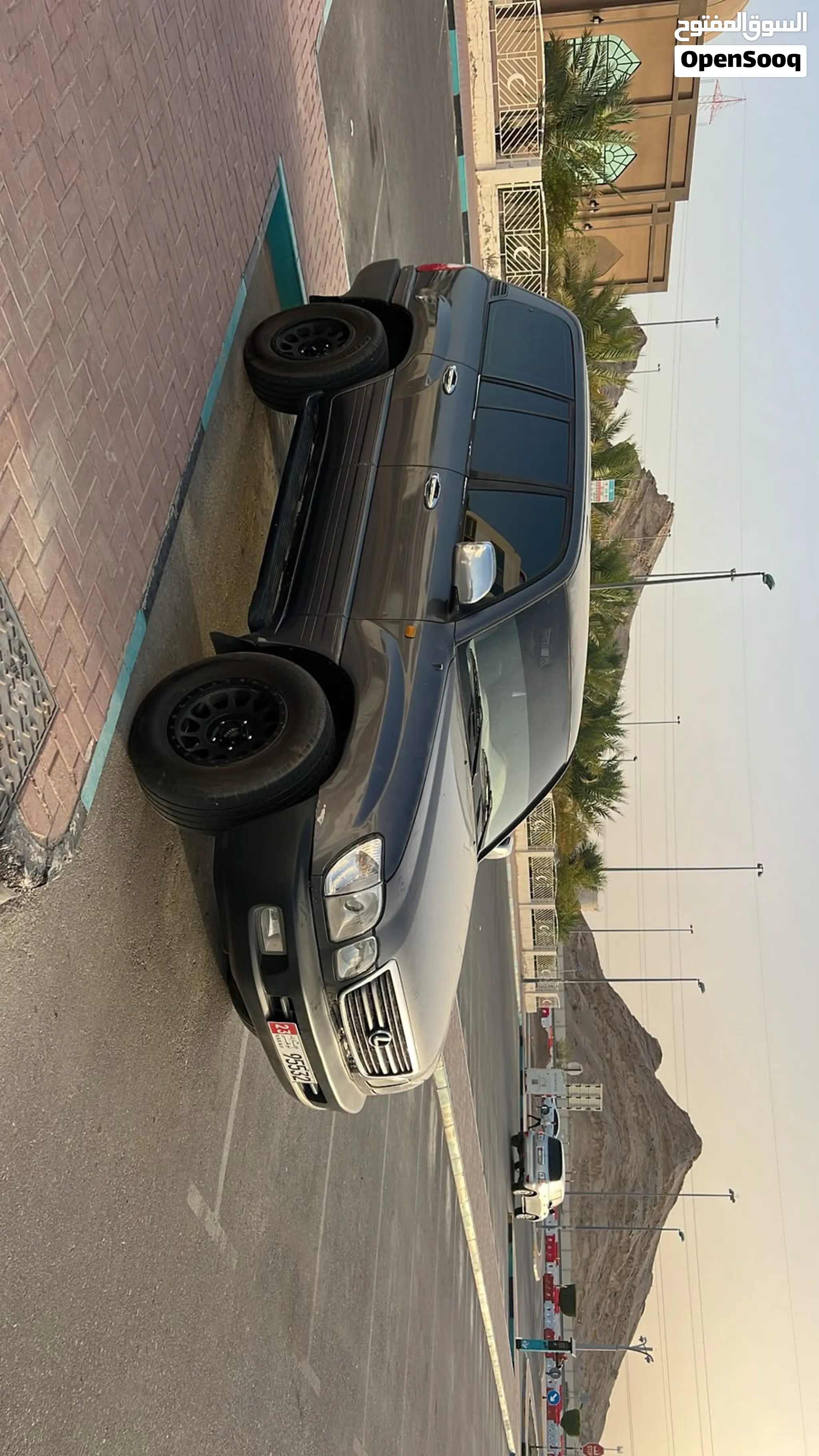 2002 Lexus LX