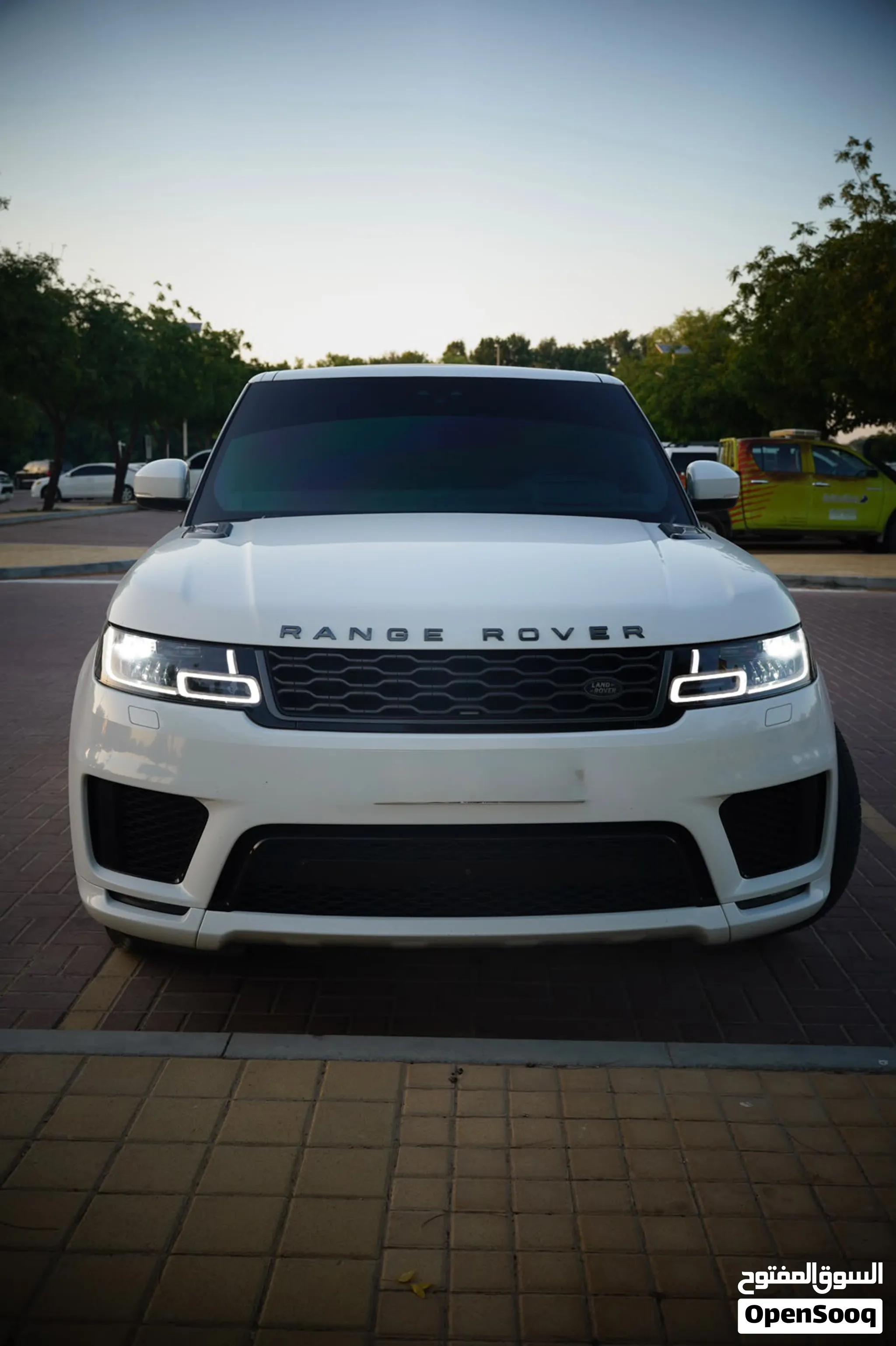 2020 Land Rover Range Rover Sport