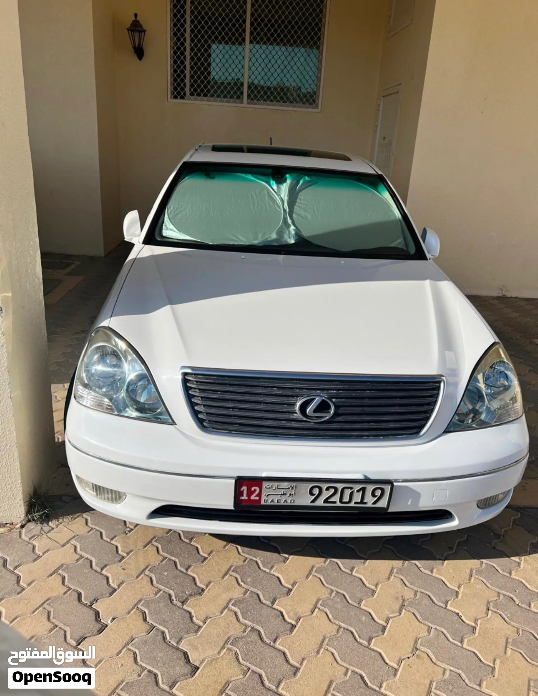 2001 Lexus LS