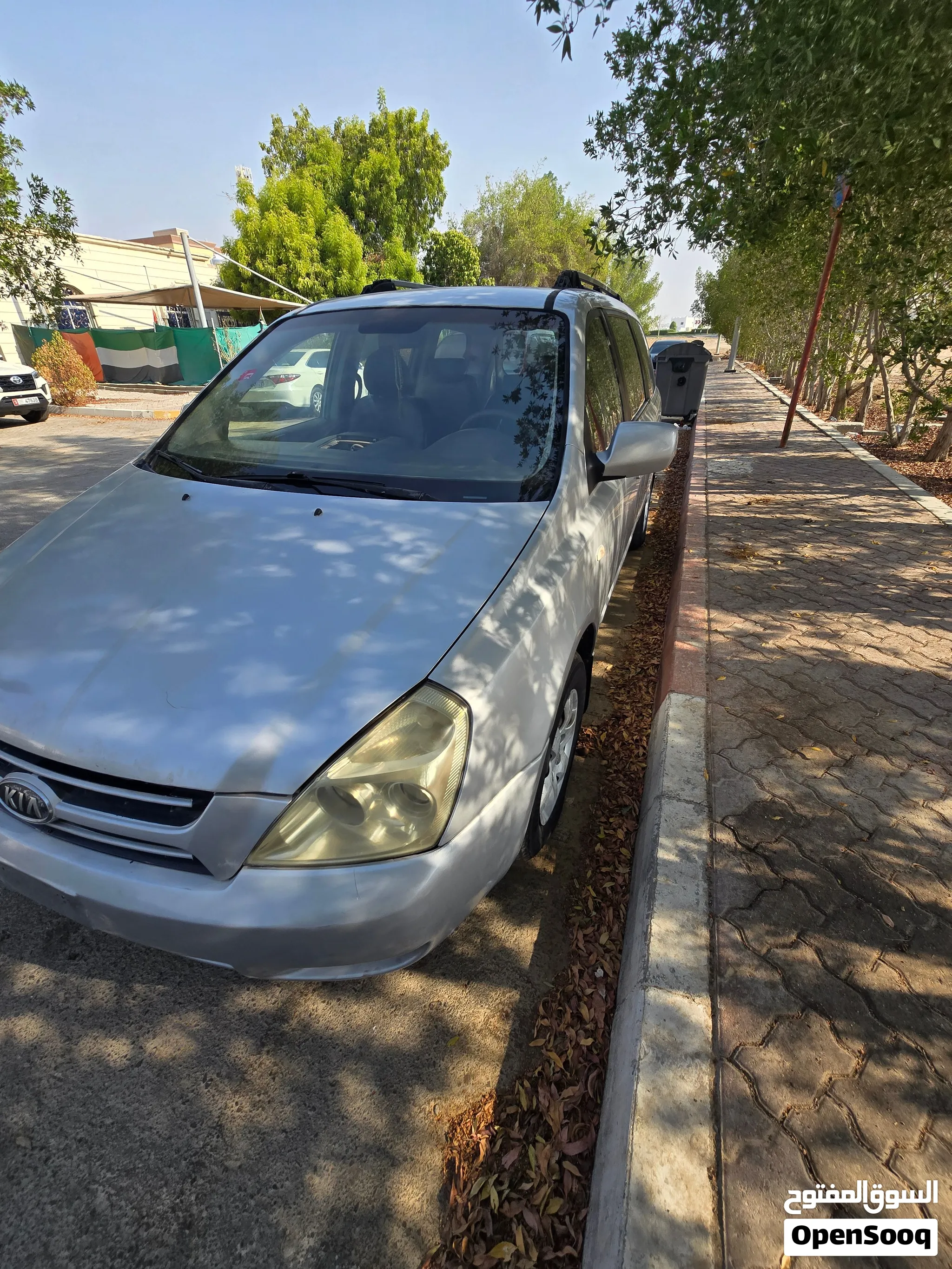 2008 Kia Carnival