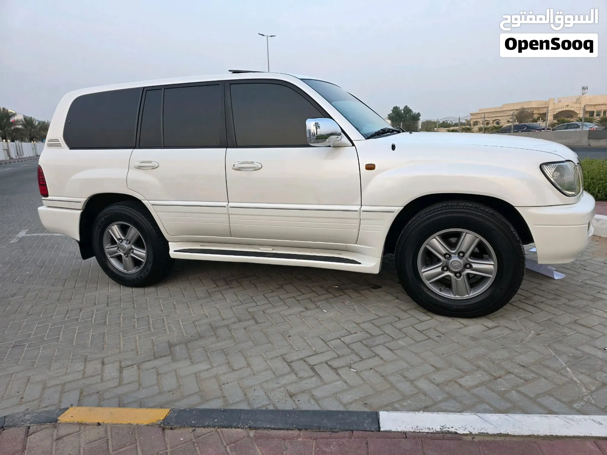 2006 Lexus LX