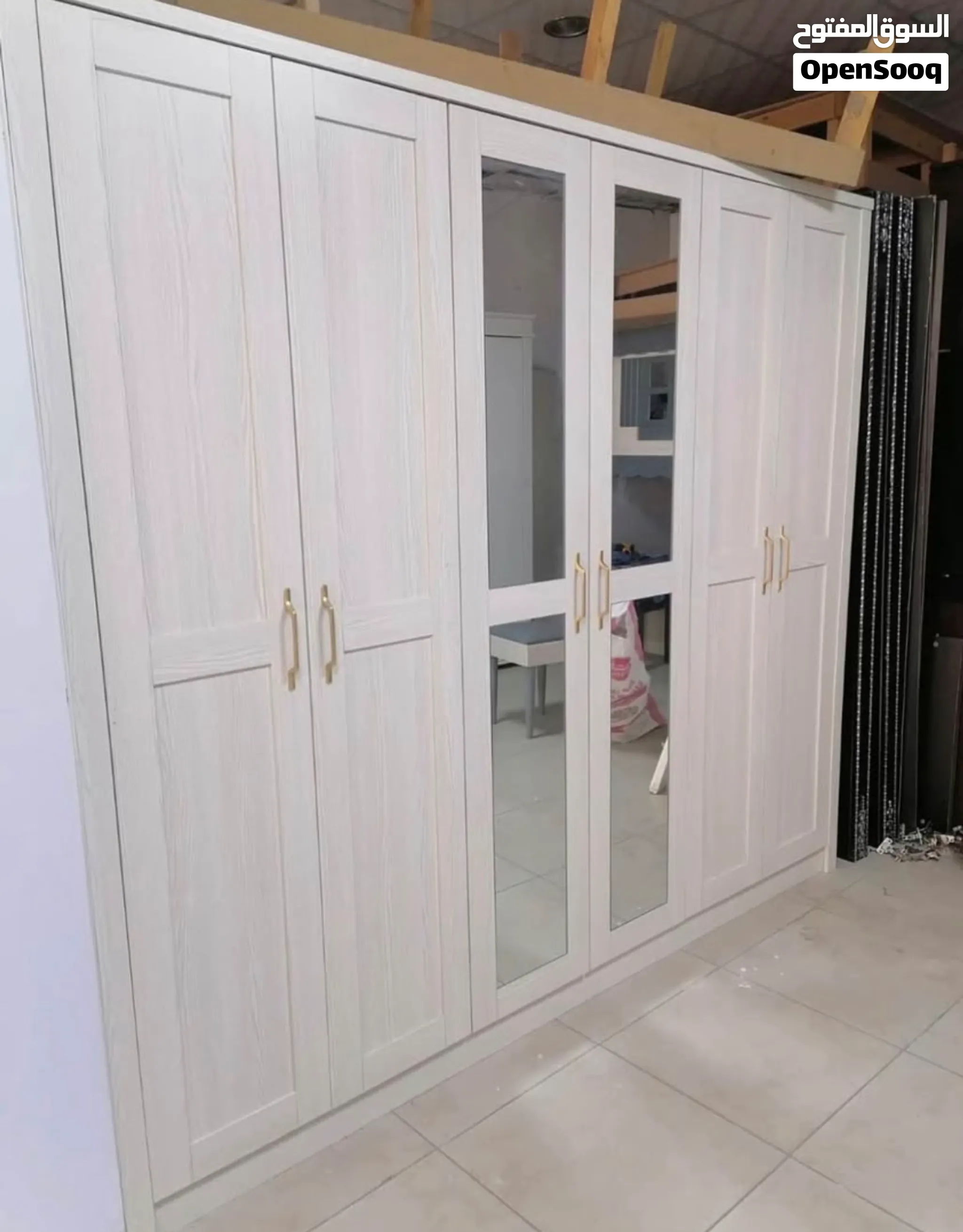 6 doors wardrobe for sale