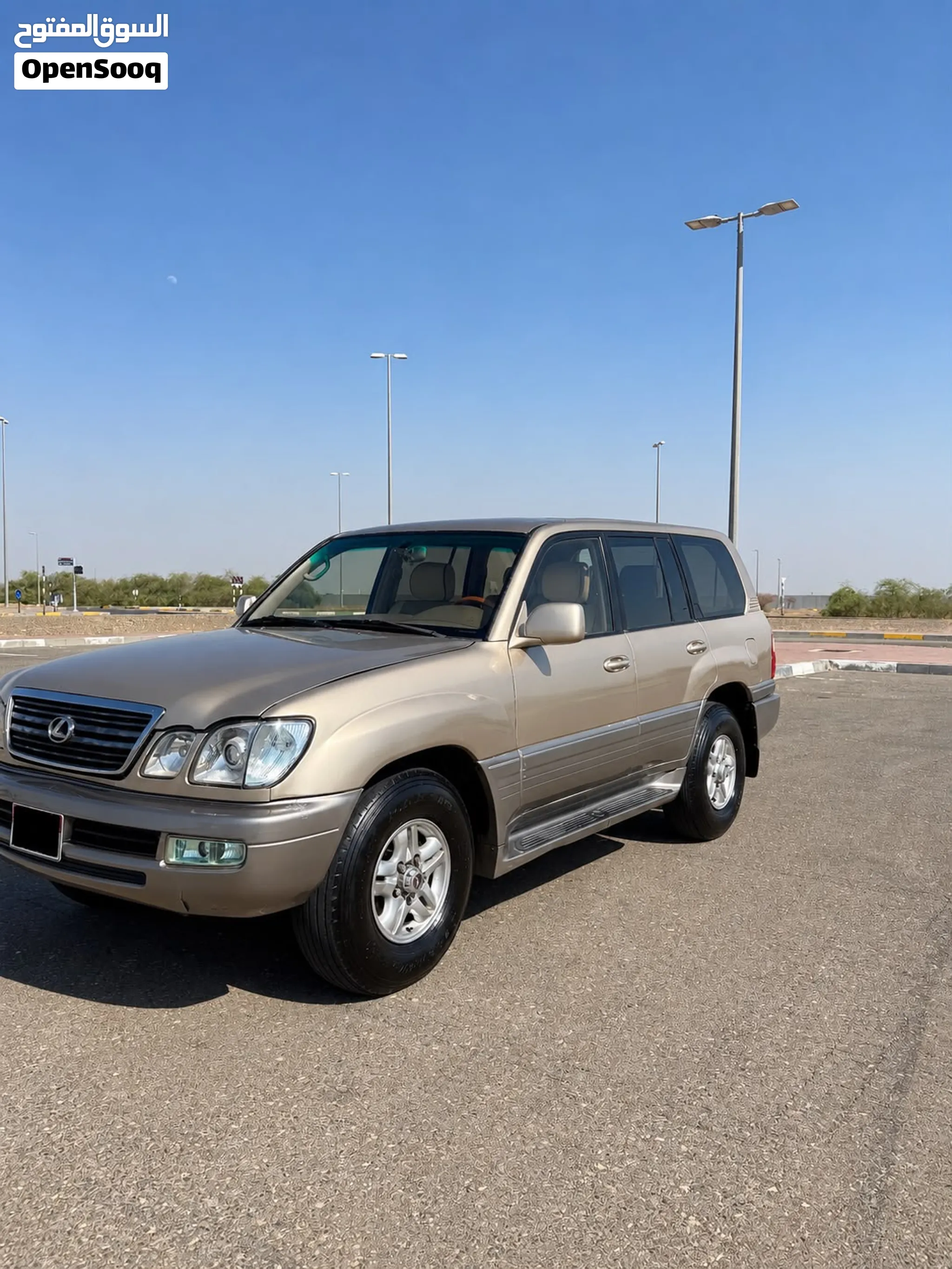 2000 Lexus LX