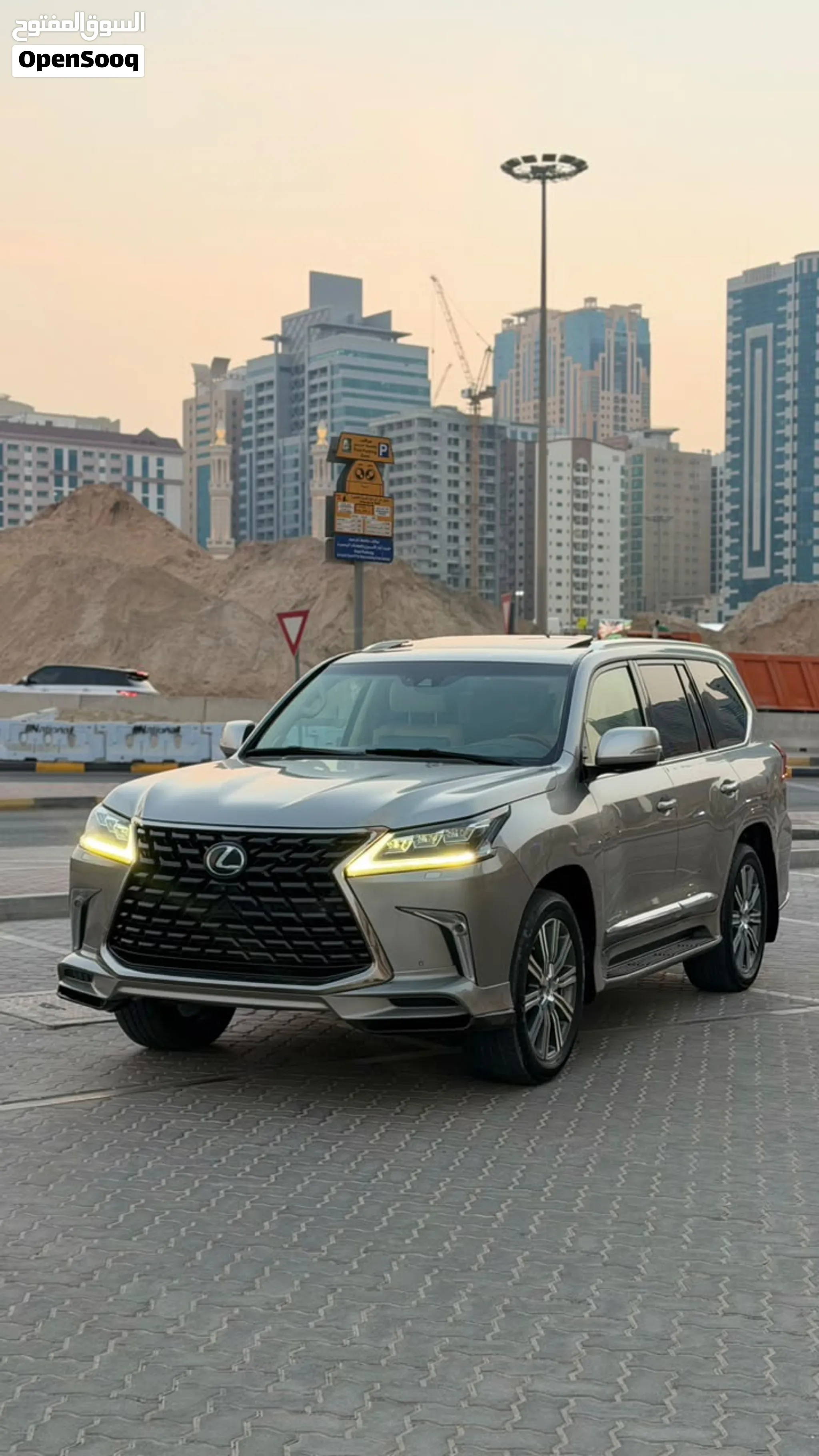 2016 Lexus LX