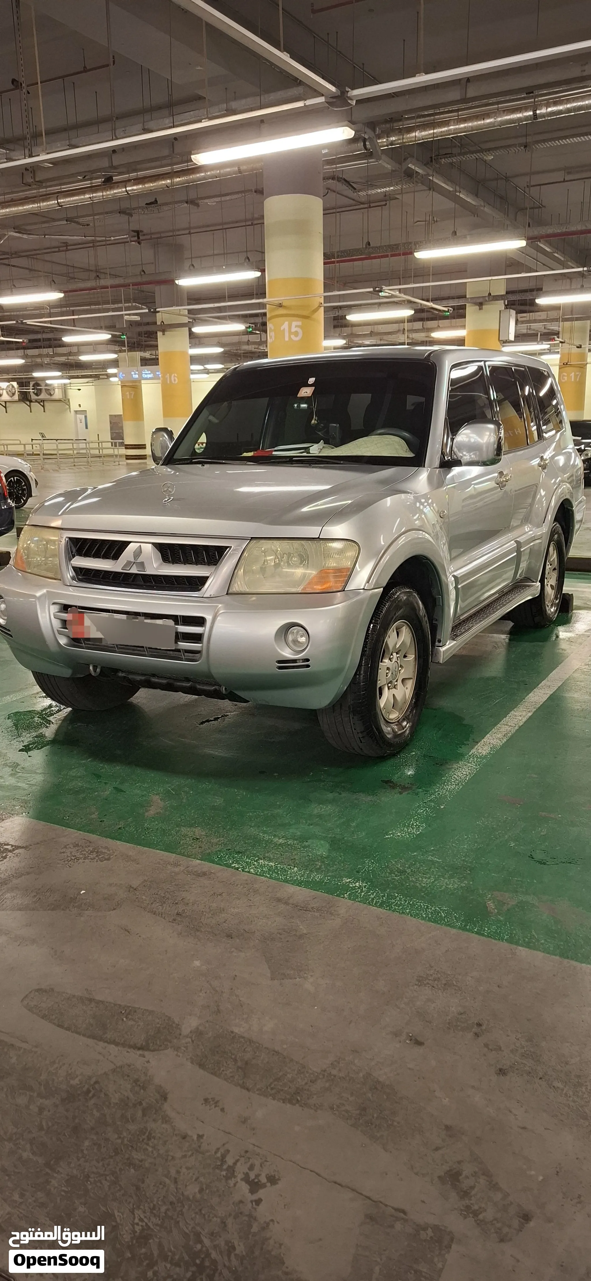 2004 Mitsubishi Pajero