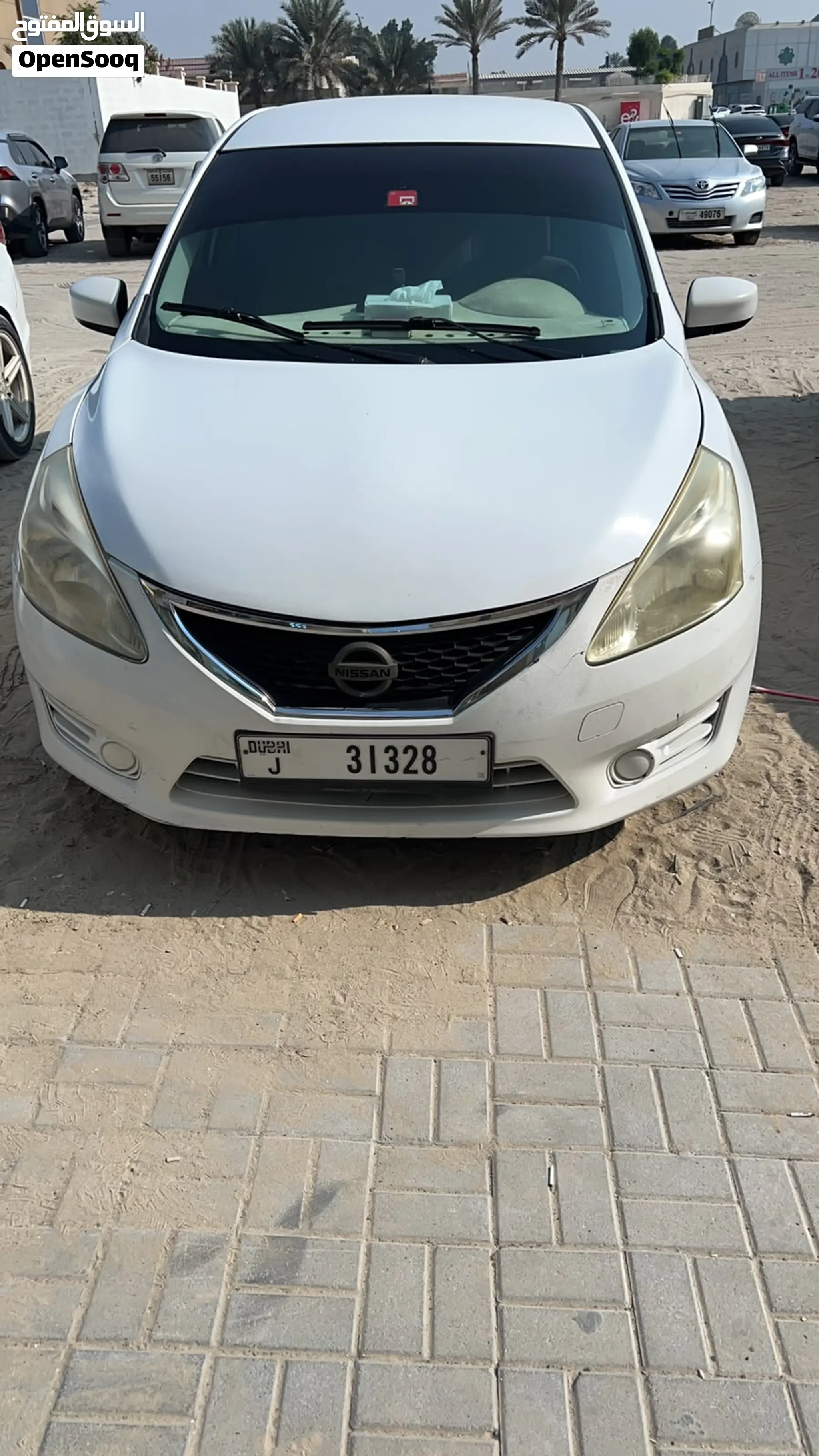 2014 Nissan Tiida
