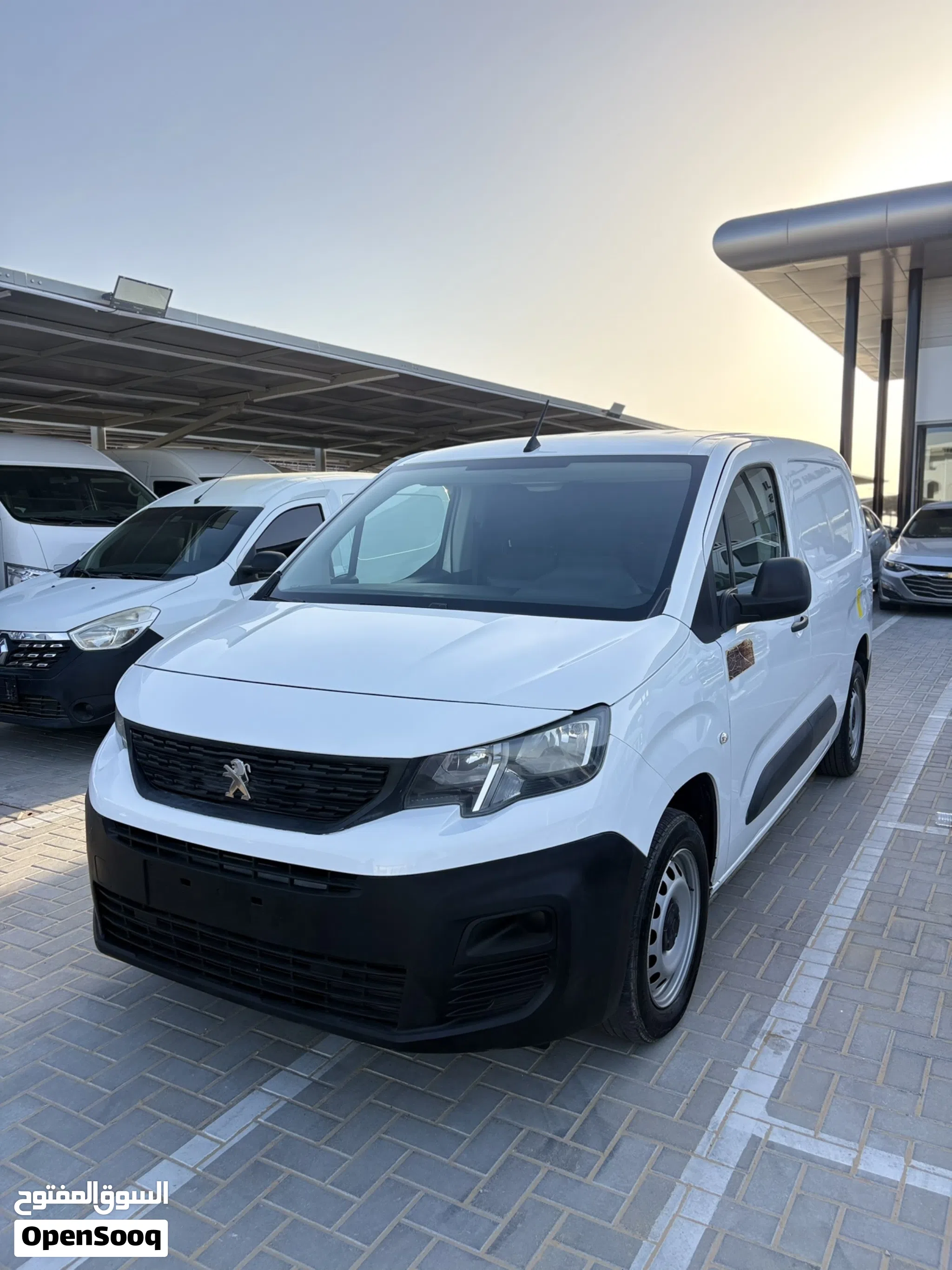 2022 Peugeot Partner