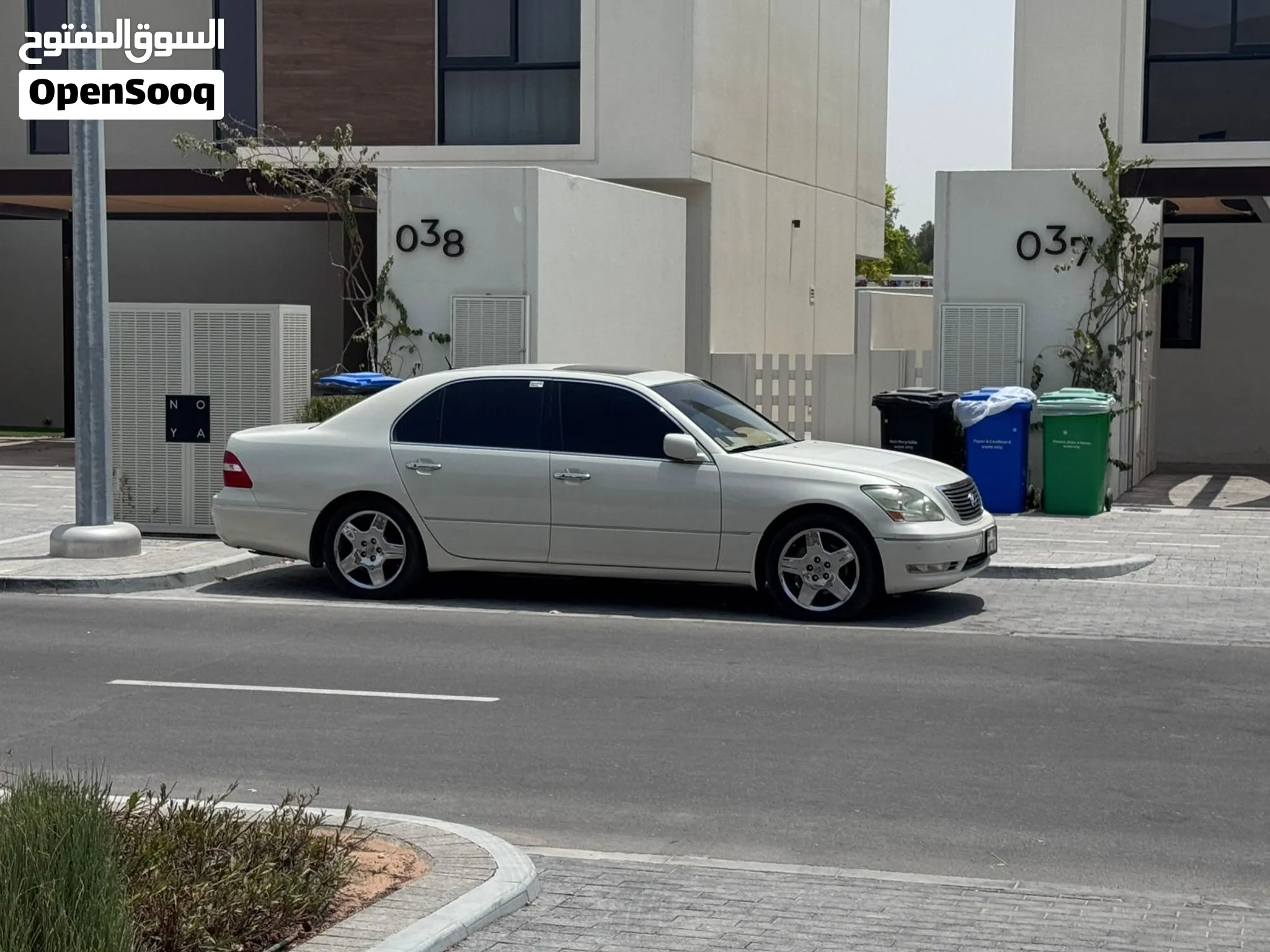 2005 Lexus LS