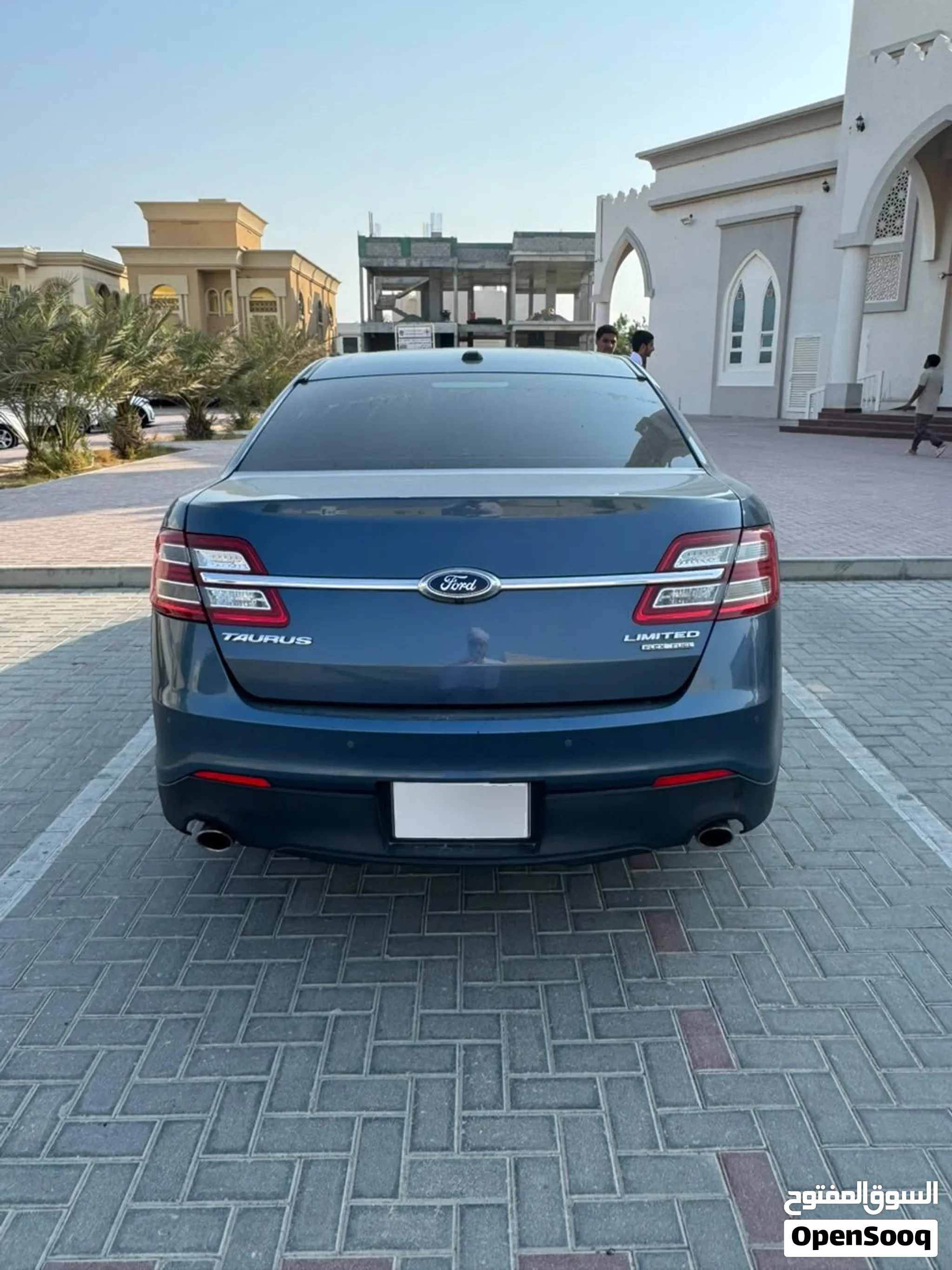 2018 Ford Taurus