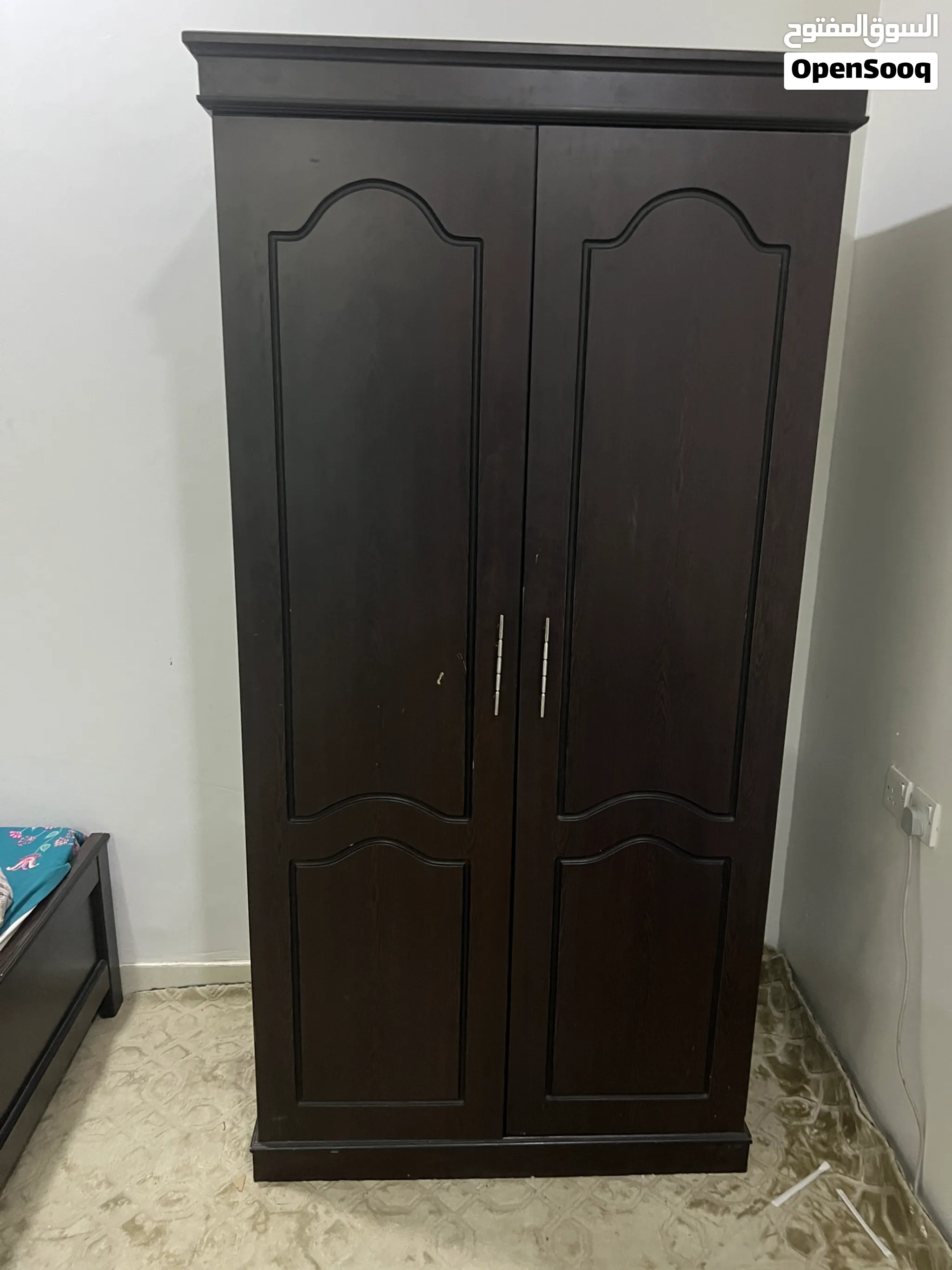 غرفة نوم فرد للبيع