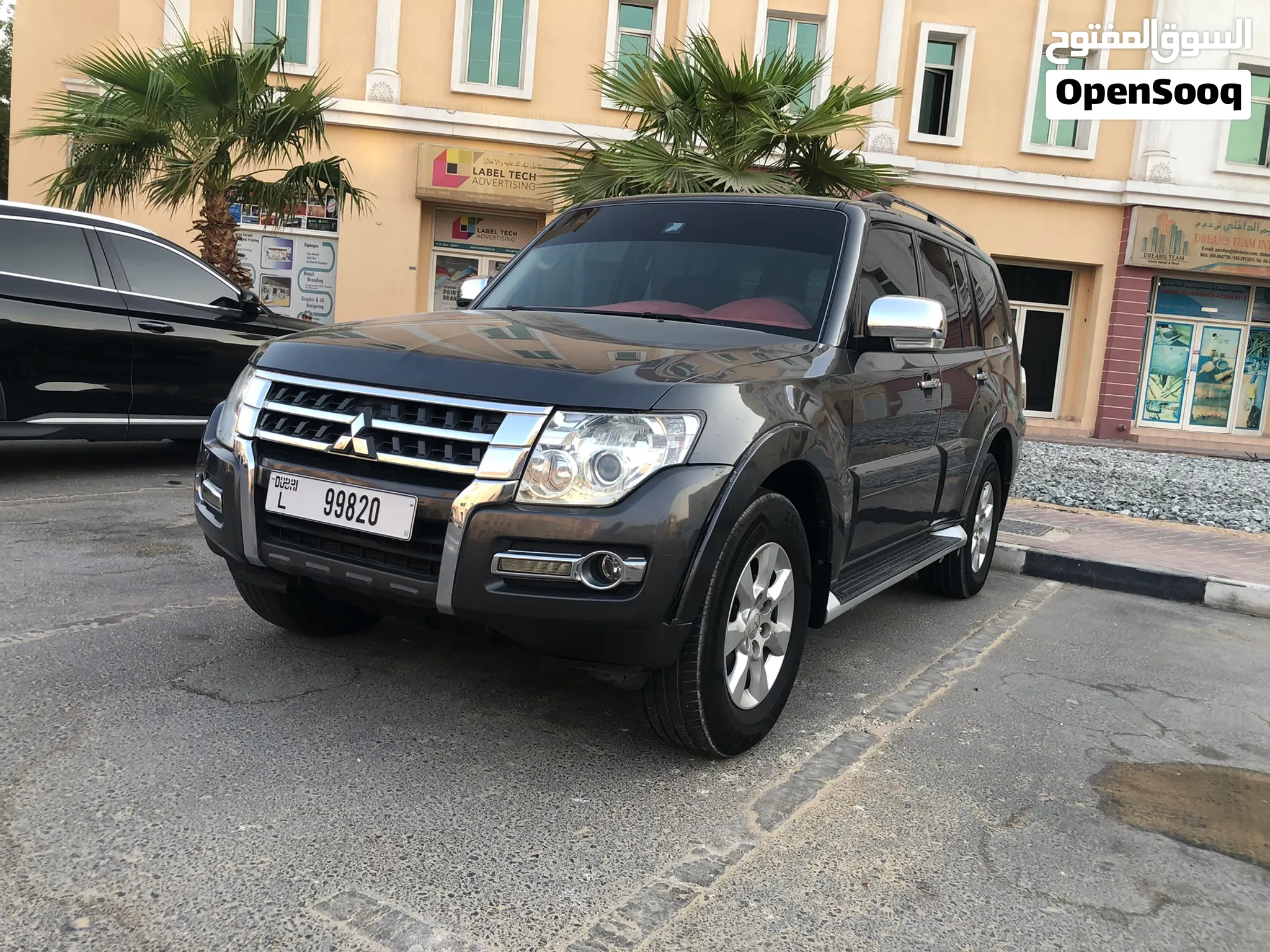 2016 Mitsubishi Pajero