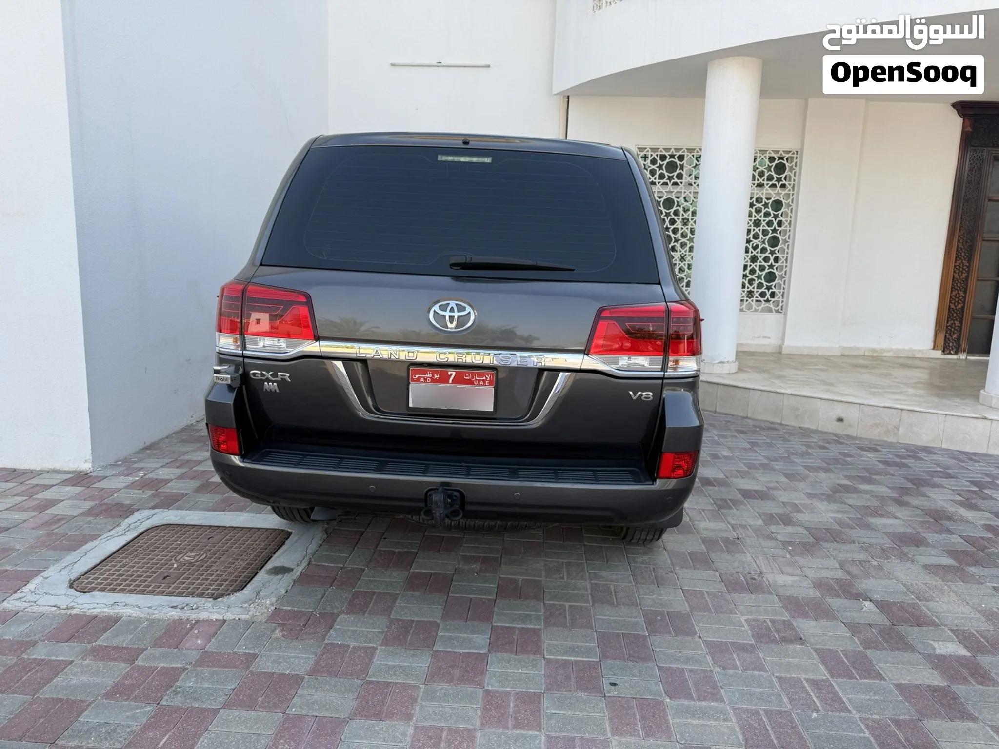 2018 Toyota Land Cruiser