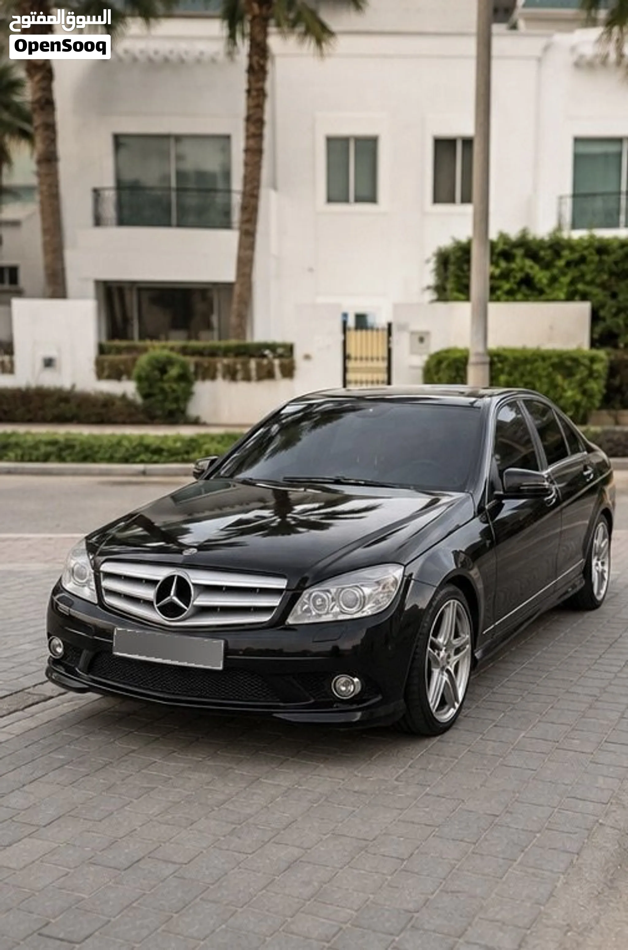 Mercedes-Benz C300 AMG 2011 GCC Specs V6 150,000 KM