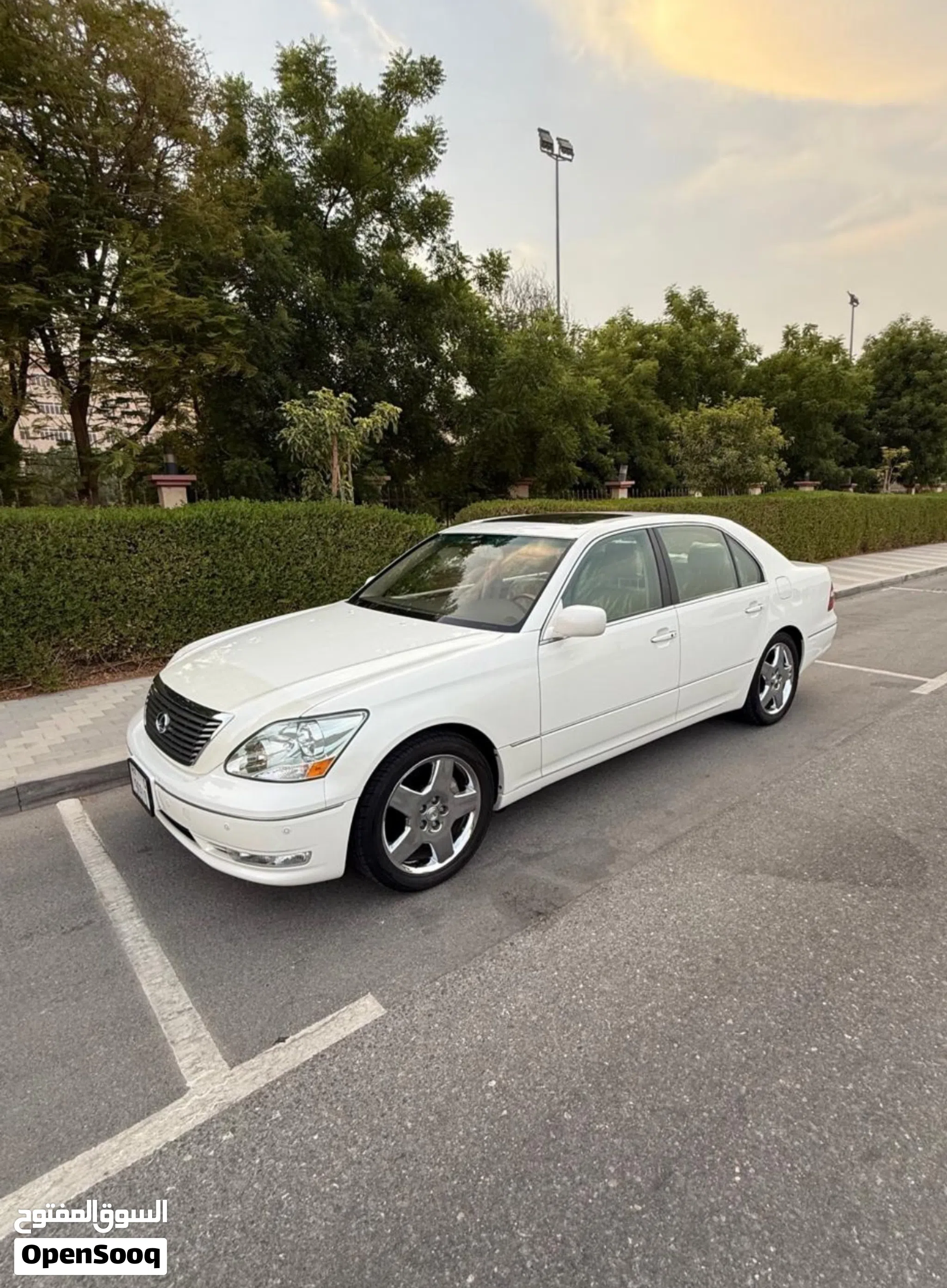 2005 Lexus LS