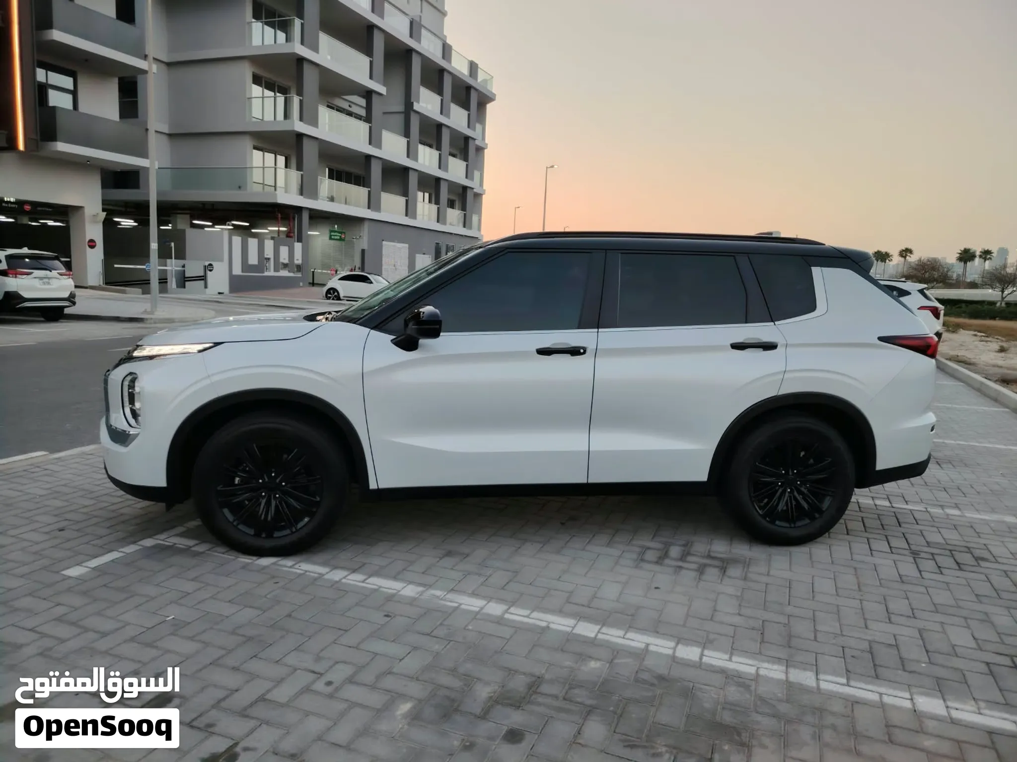 2024 Mitsubishi Outlander