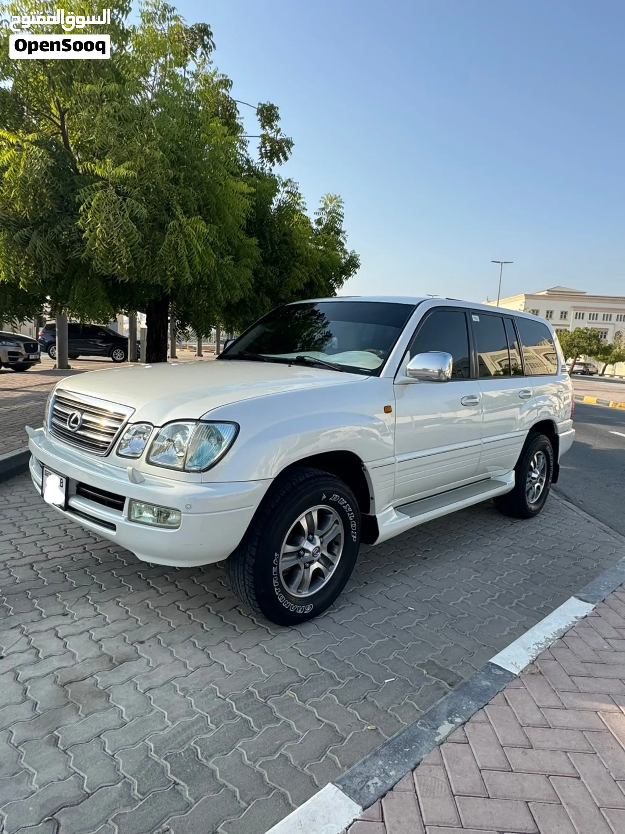 2005 Lexus LX
