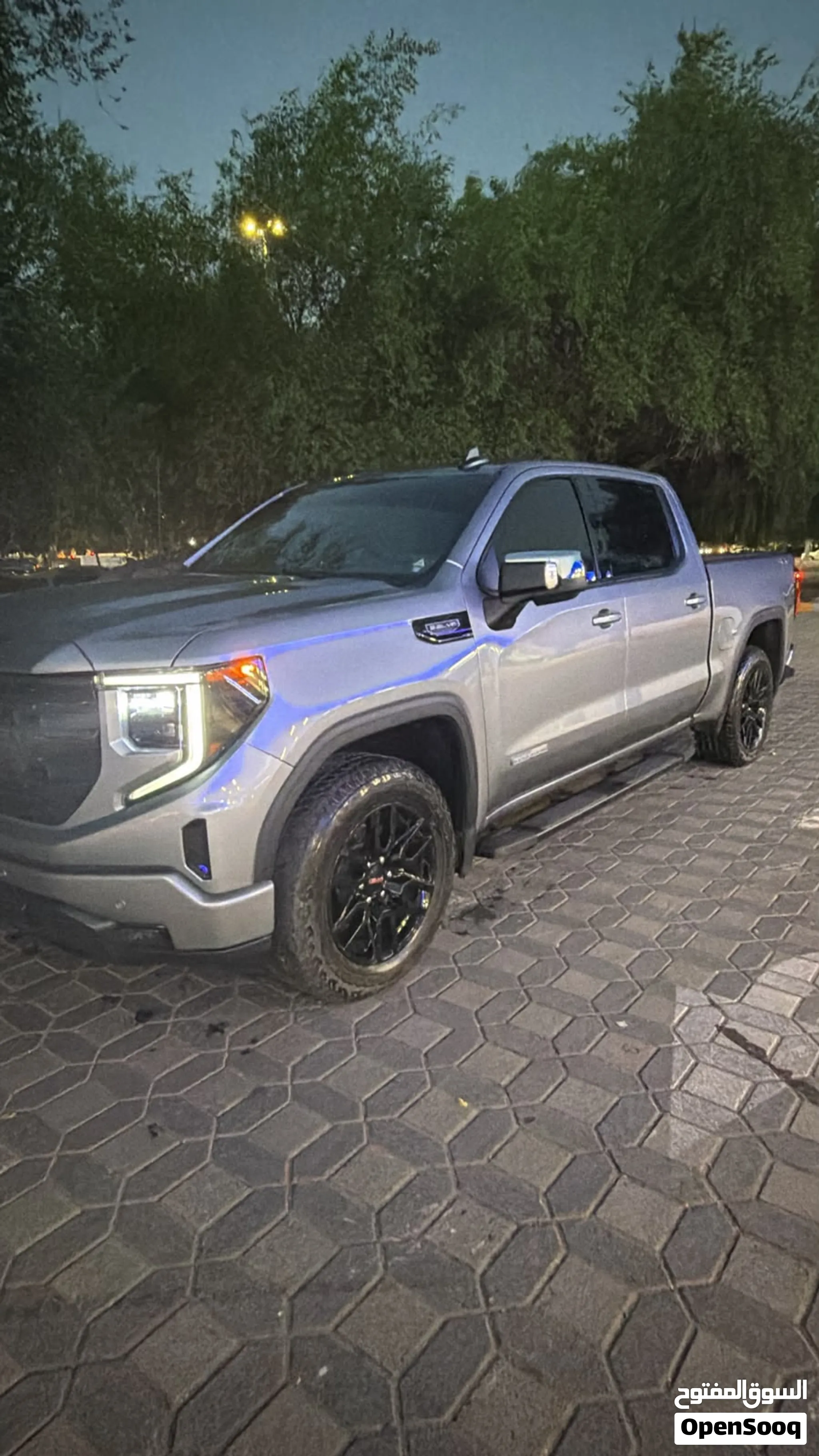 2025 GMC Sierra