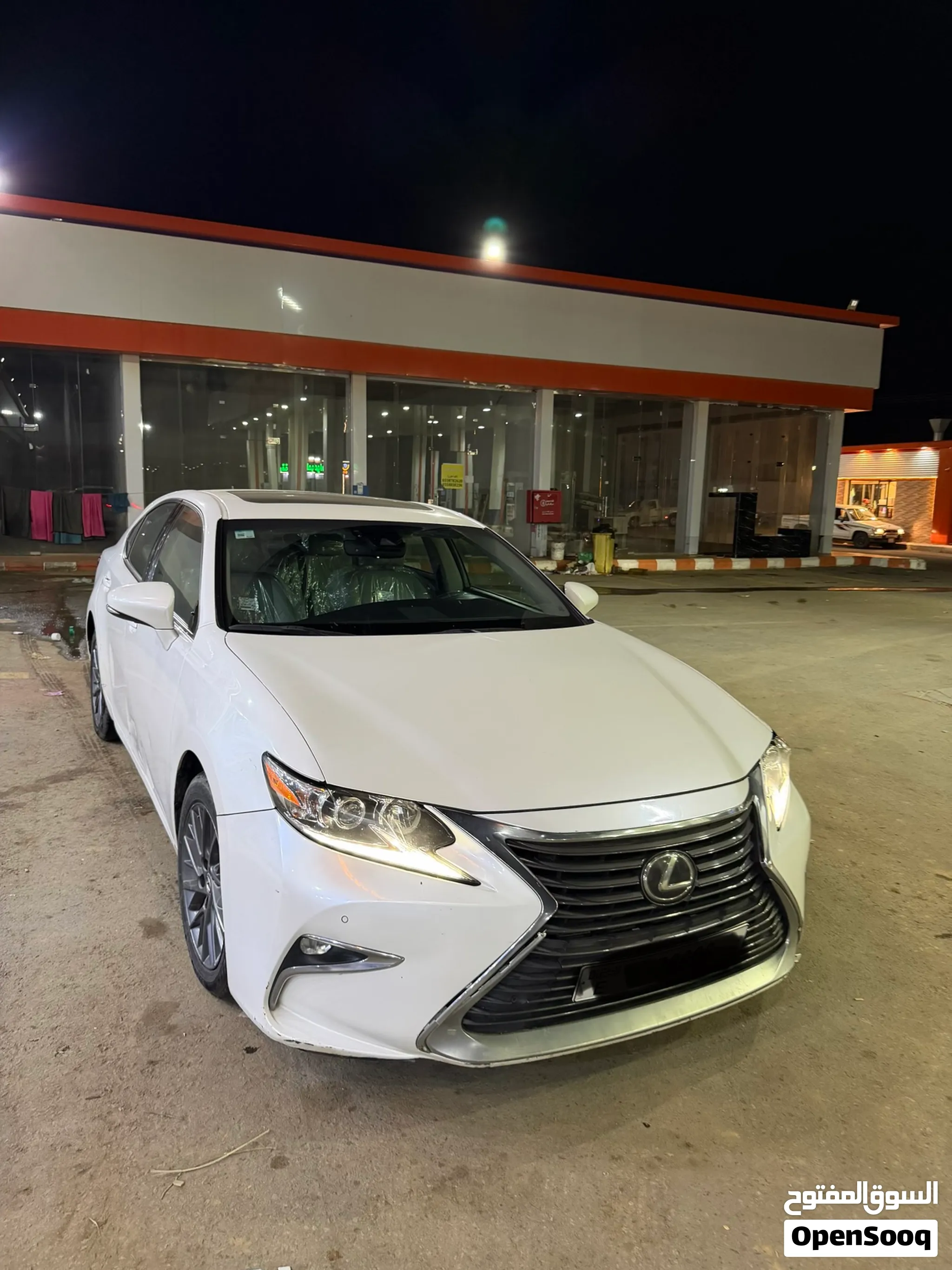 2018 Lexus ES