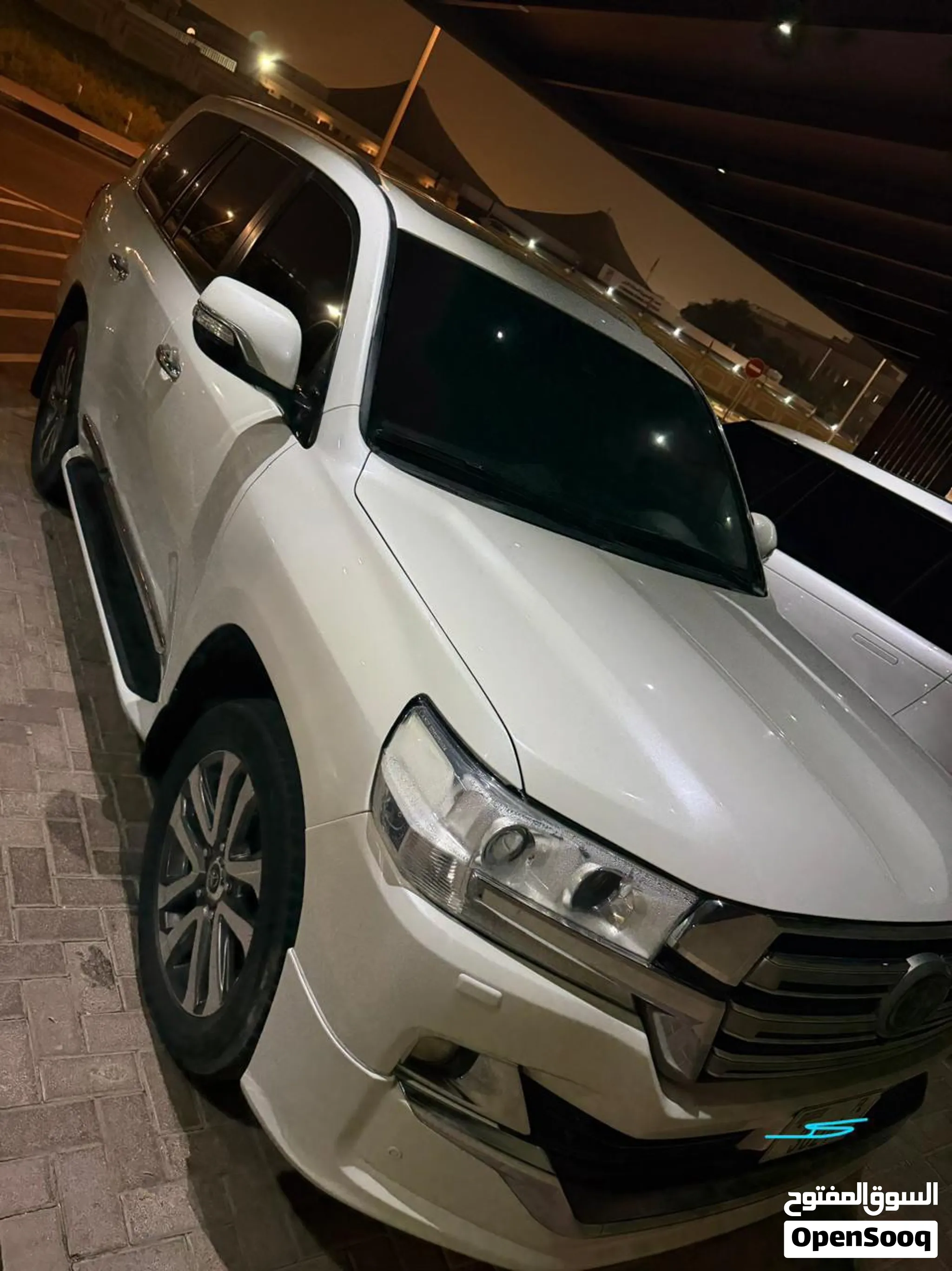 2016 Toyota Land Cruiser