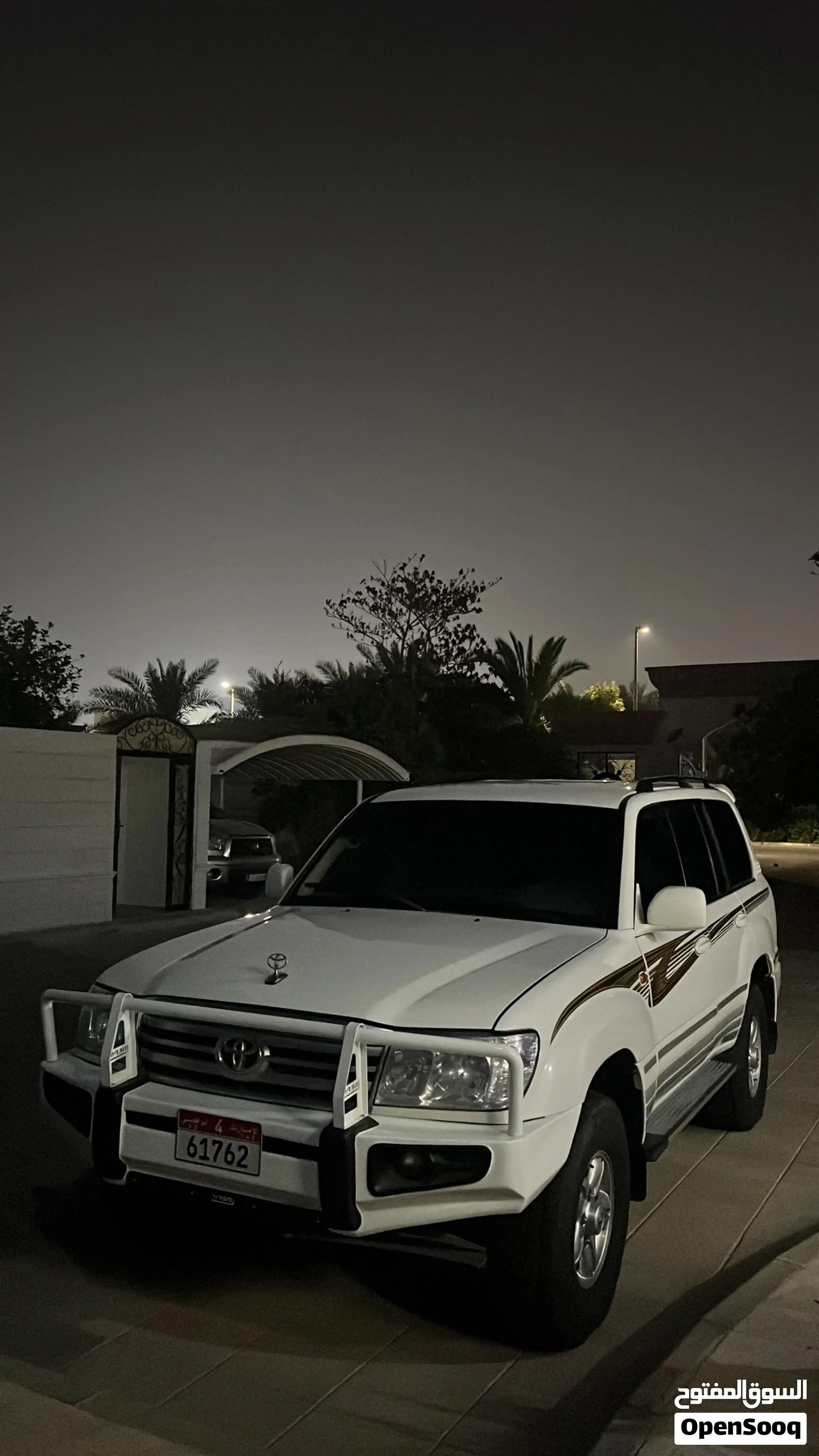 null Toyota Land Cruiser