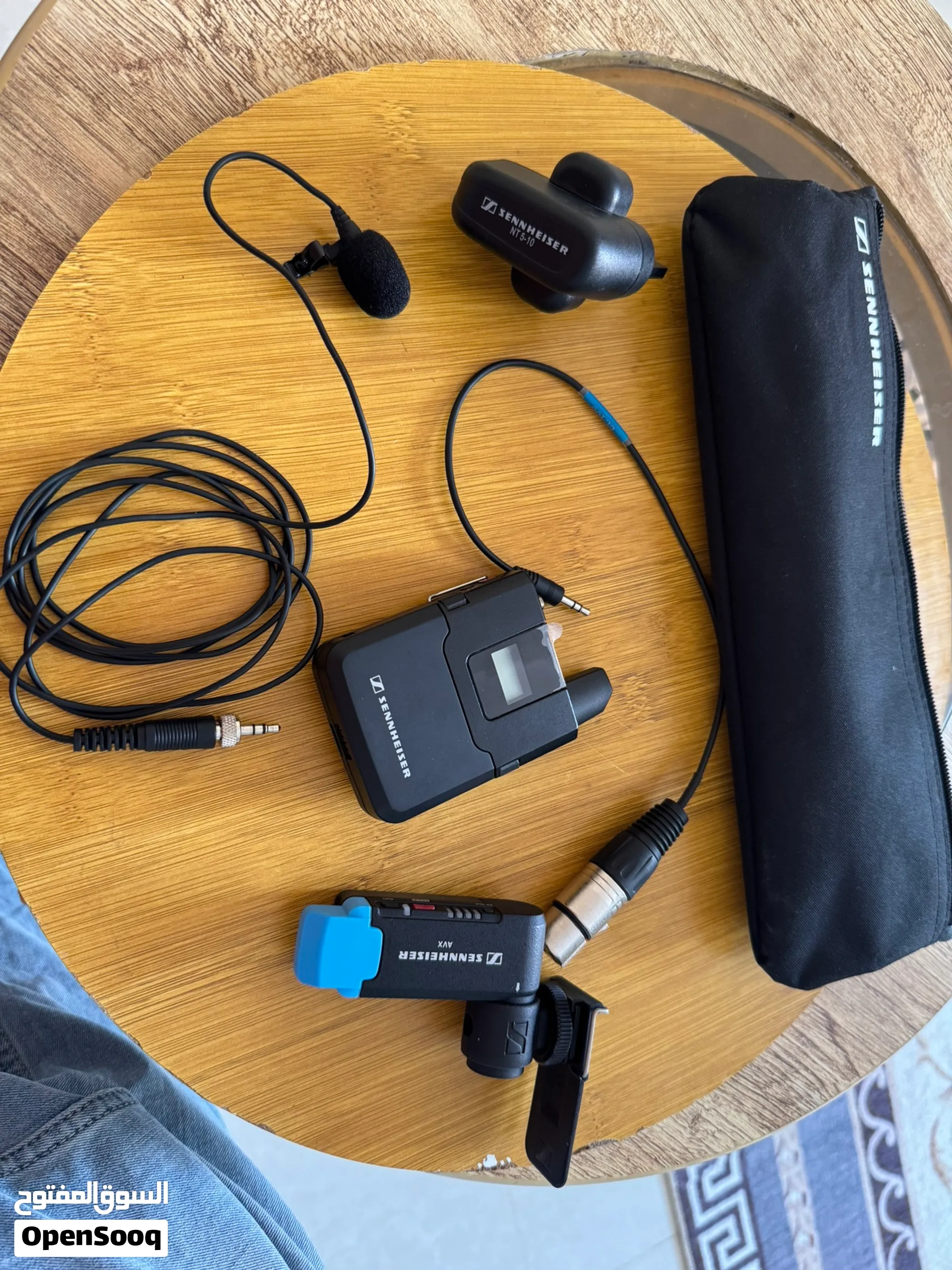 Sennheiser AVX-ME2 SET-3-UK — Professional Wireless Lavalier Microphone