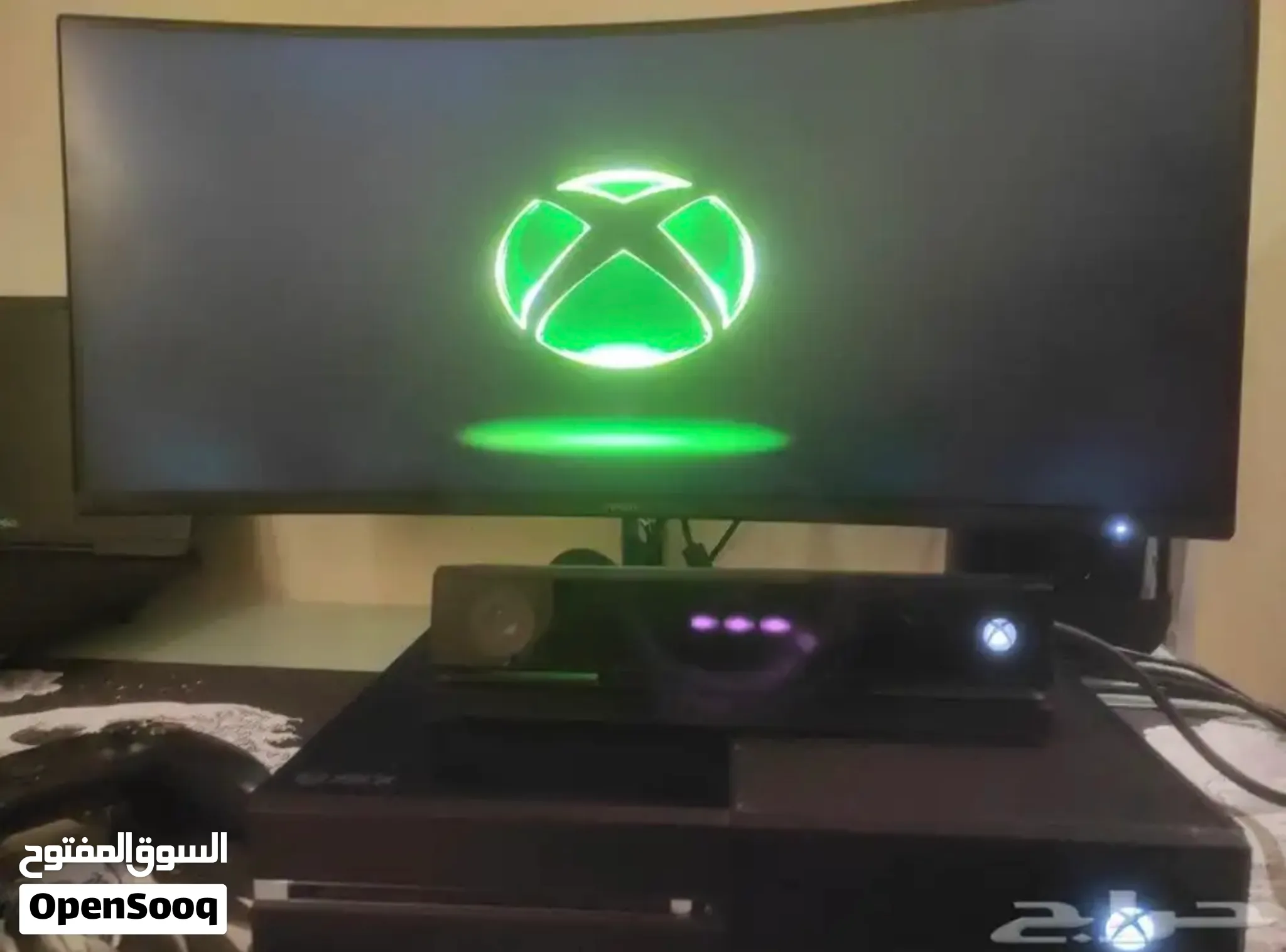 جهاز العاب اكس بوكس ون (XBOX ONE) بحالة ممتازة — صورة 1