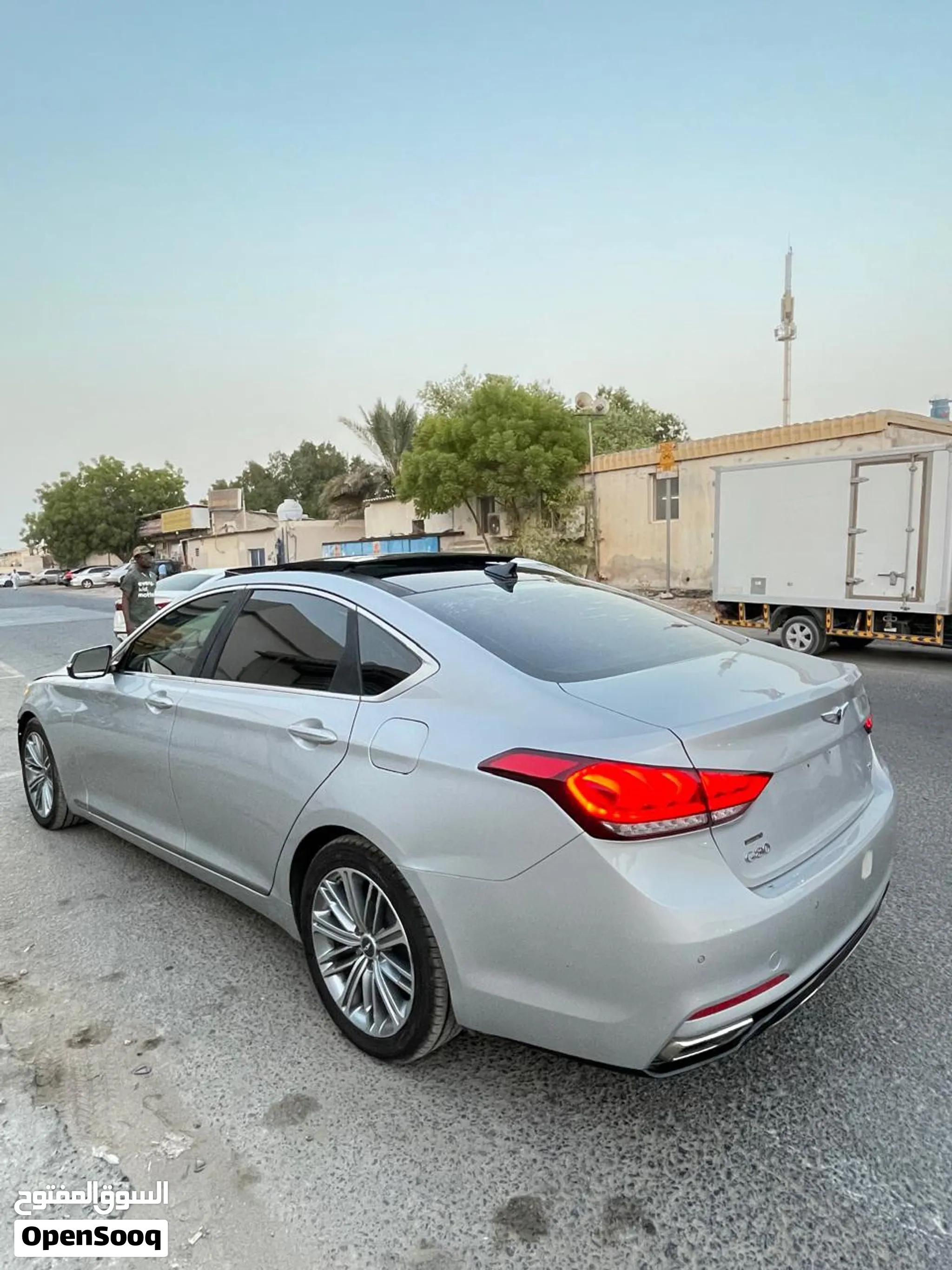 2018 Genesis G80