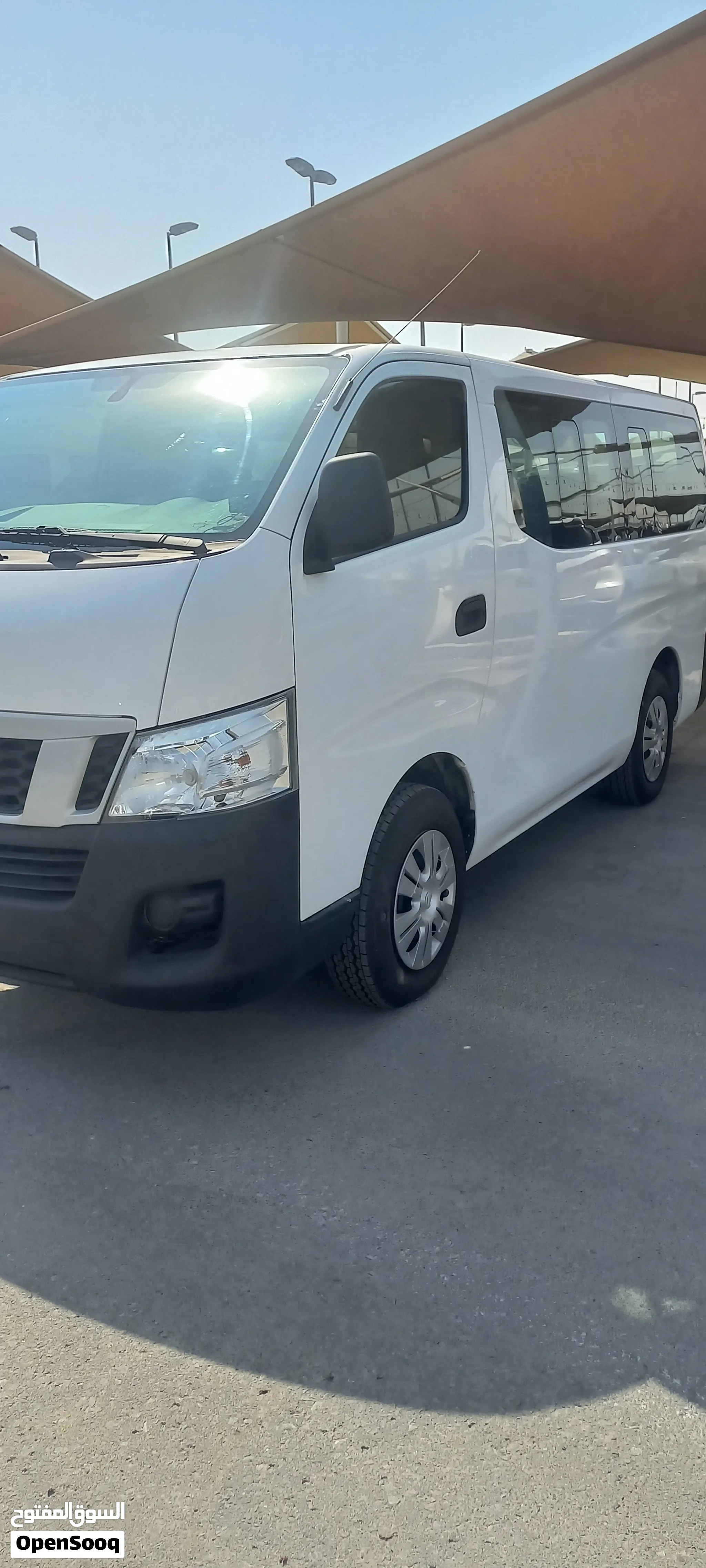 2014 Nissan Urvan