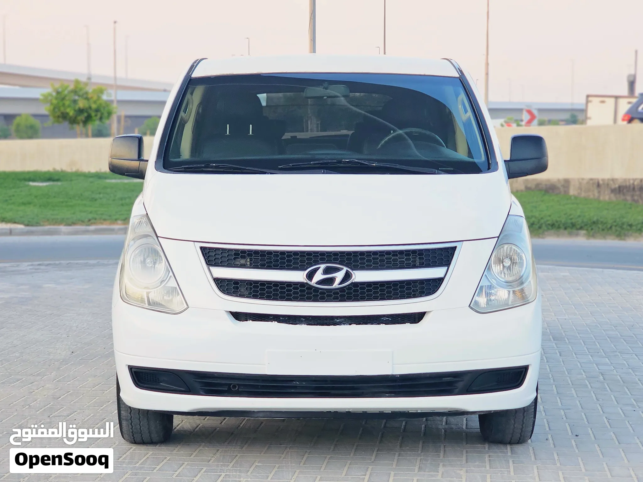 2016 Hyundai H1