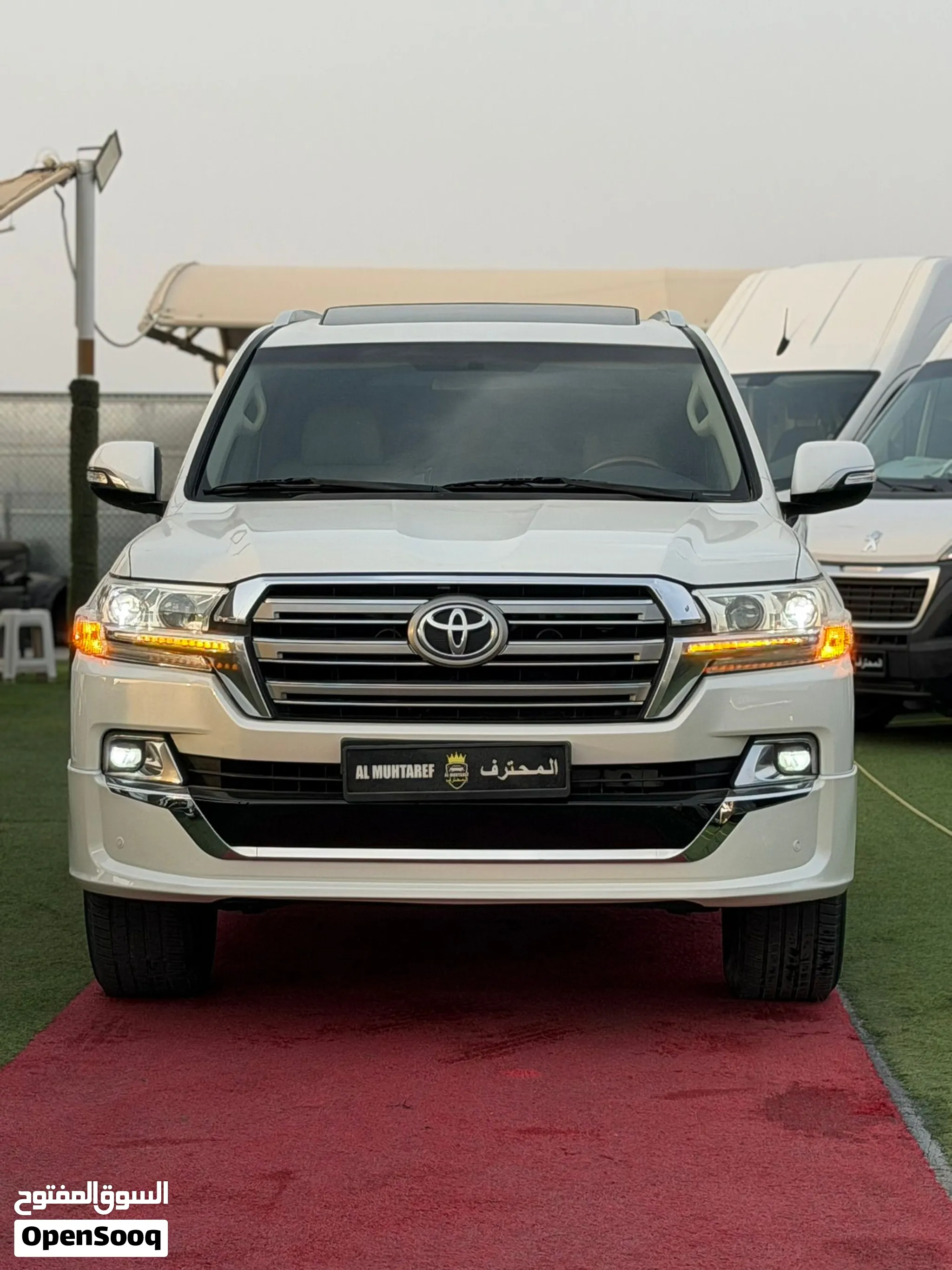 2018 Toyota Land Cruiser