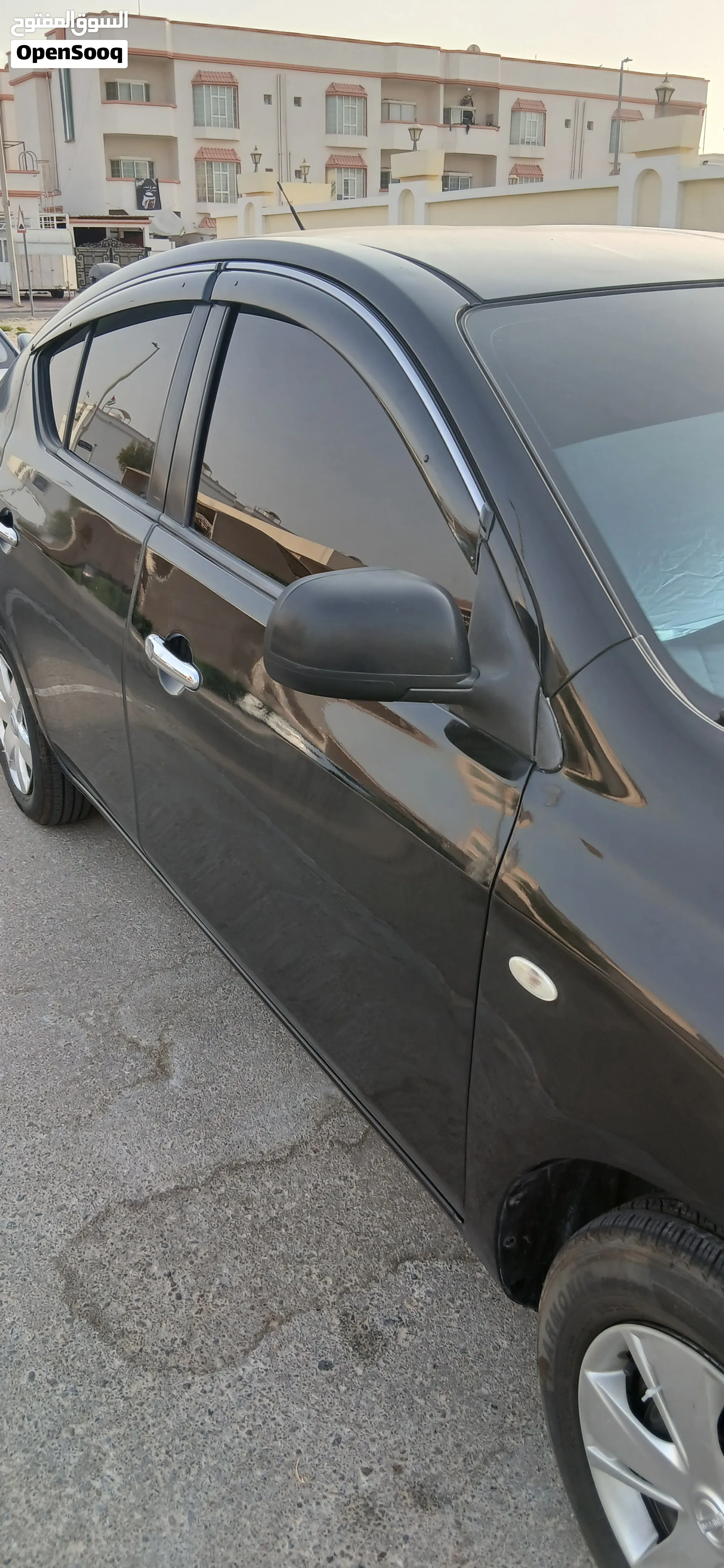 2015 Nissan Sunny