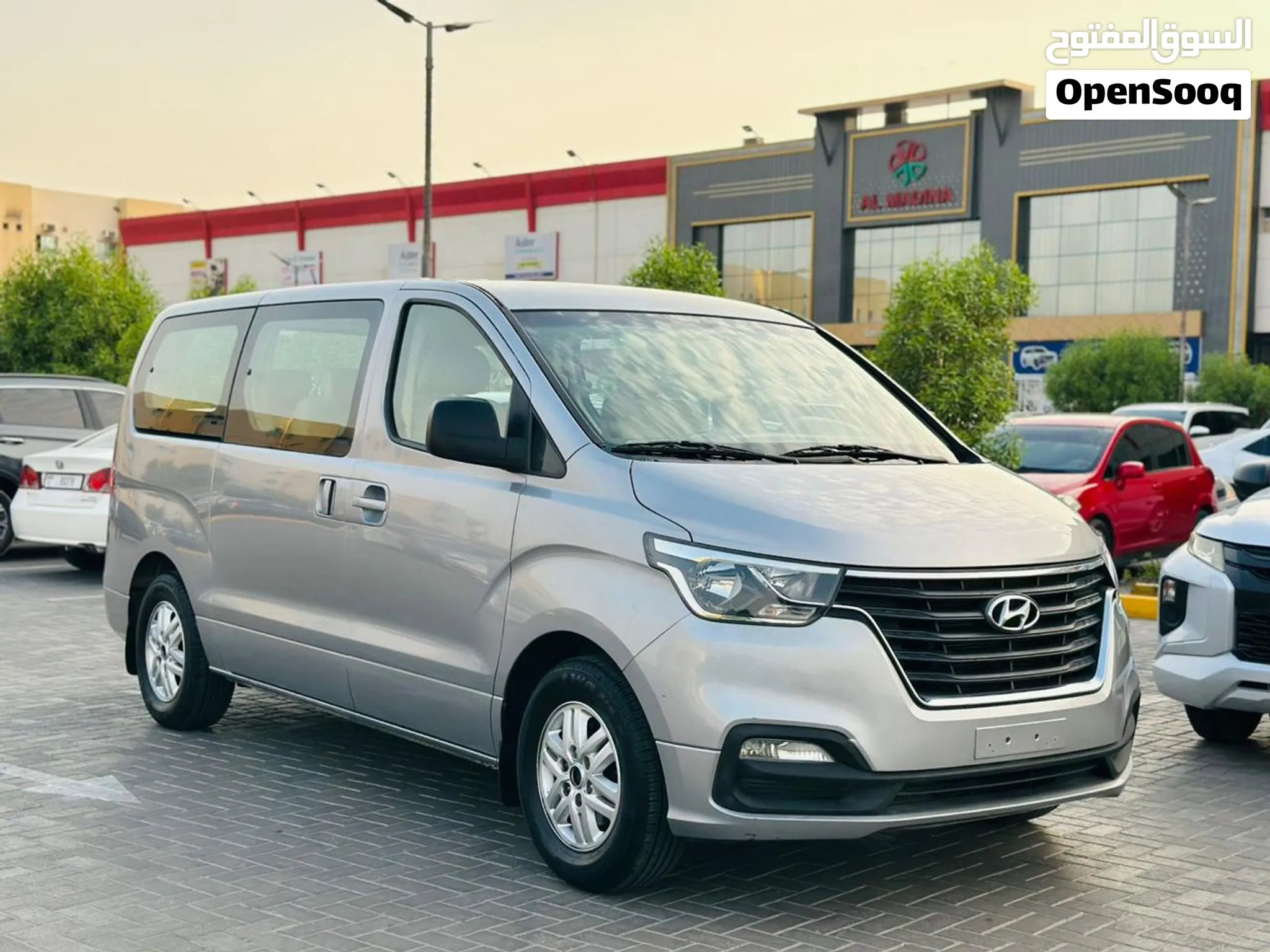 null Hyundai H1