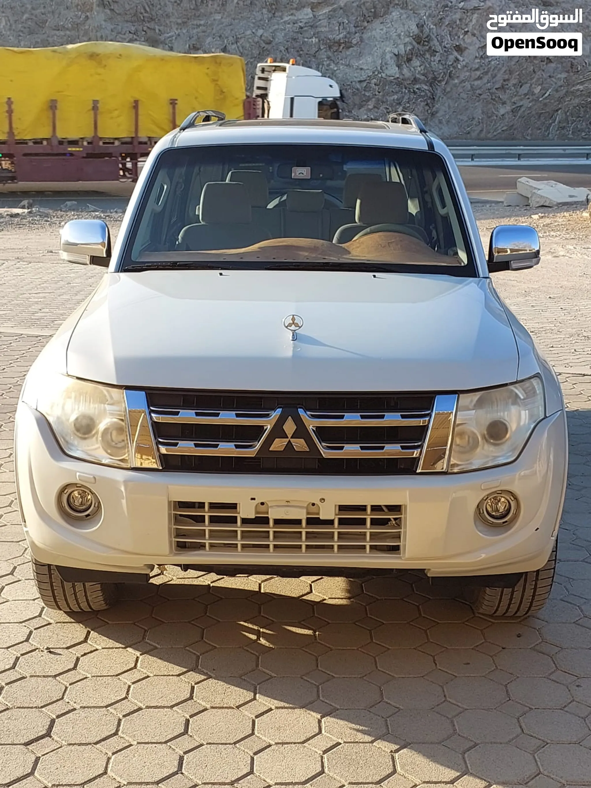 2012 Mitsubishi Pajero