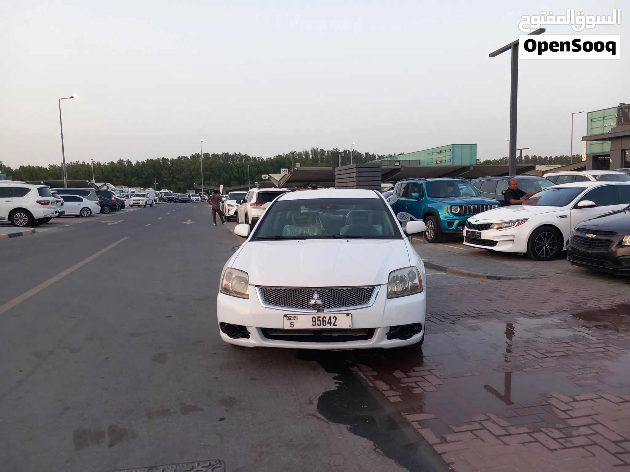 2012 Mitsubishi Galant
