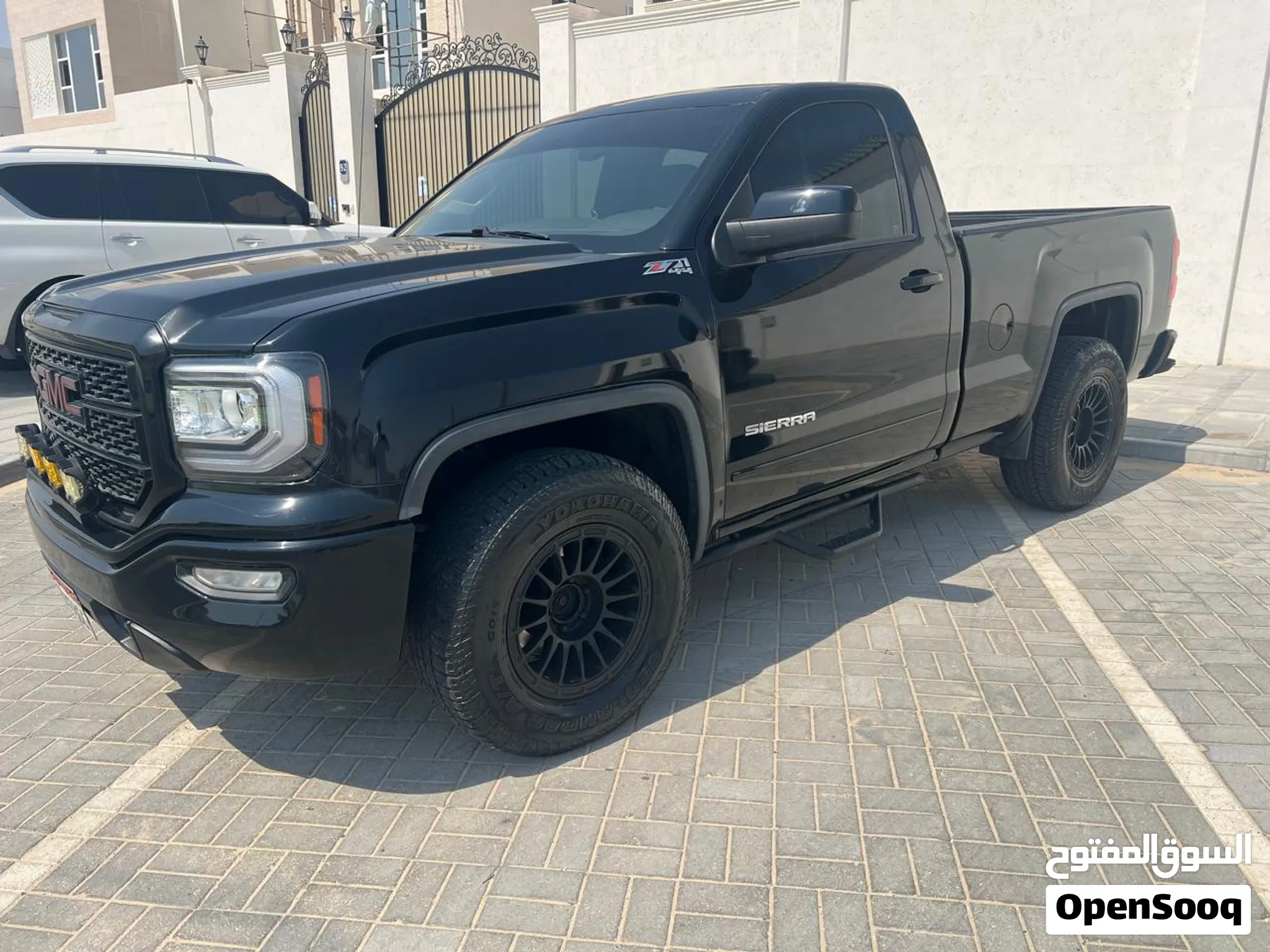2017 GMC Sierra