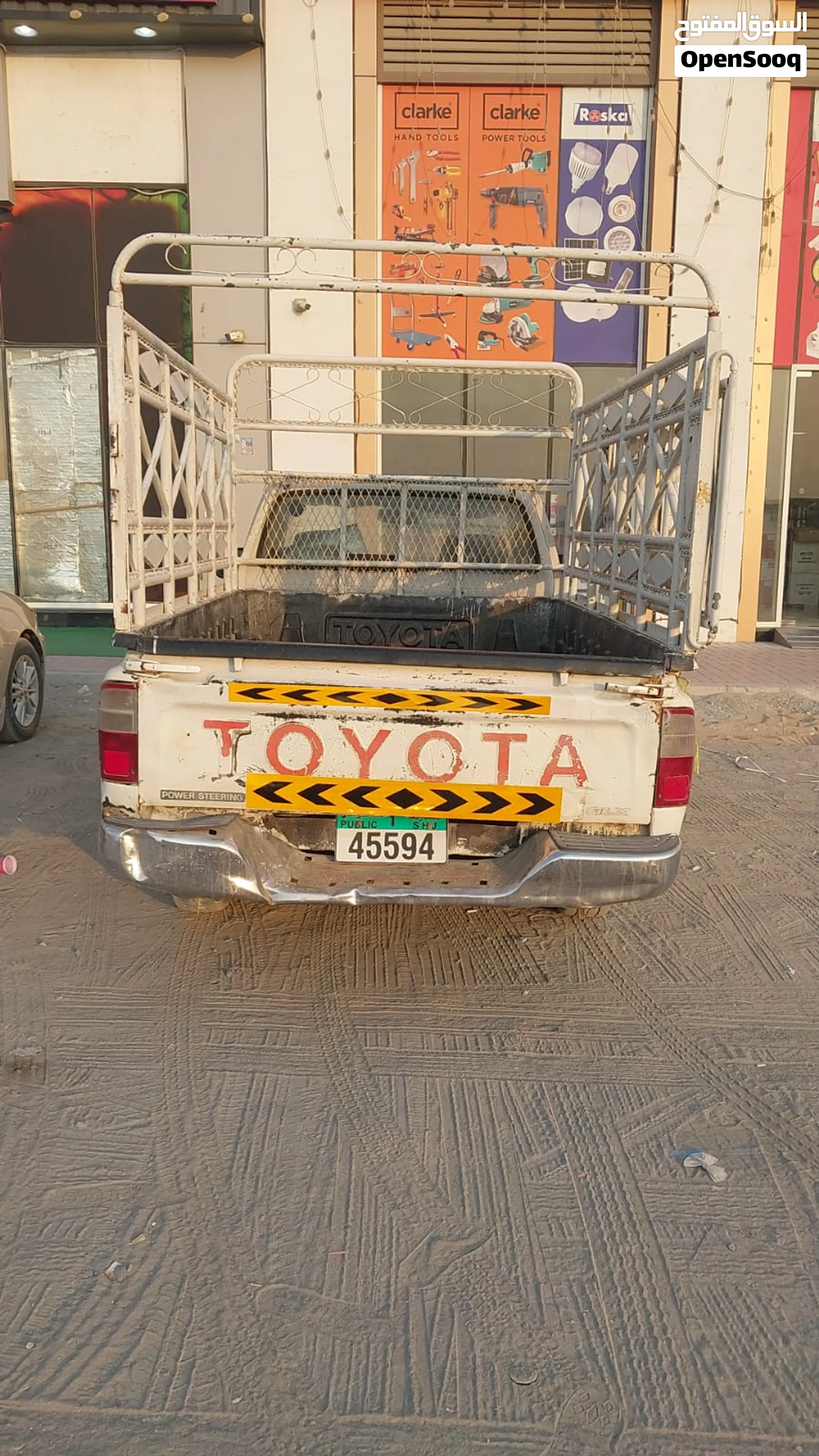 2005 Toyota Hilux