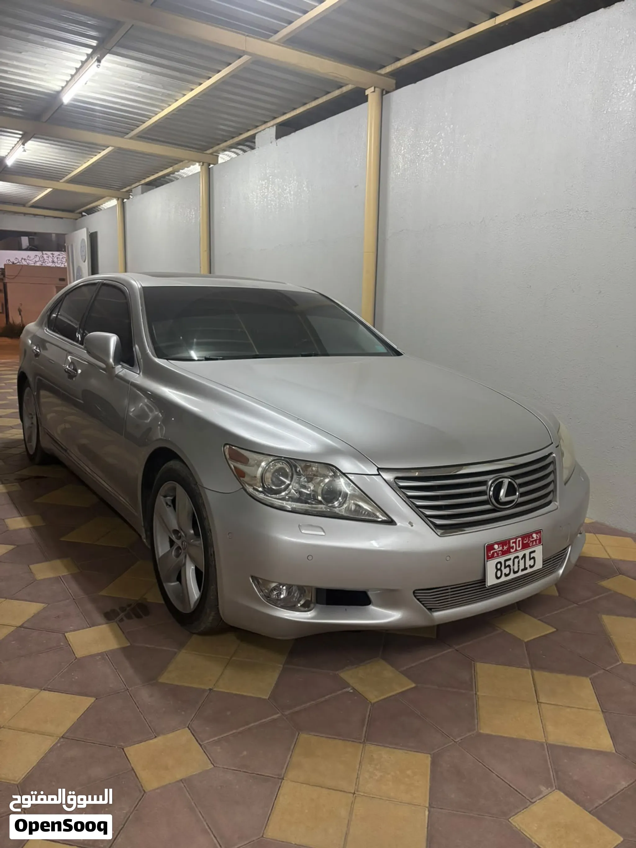 2012 Lexus LS
