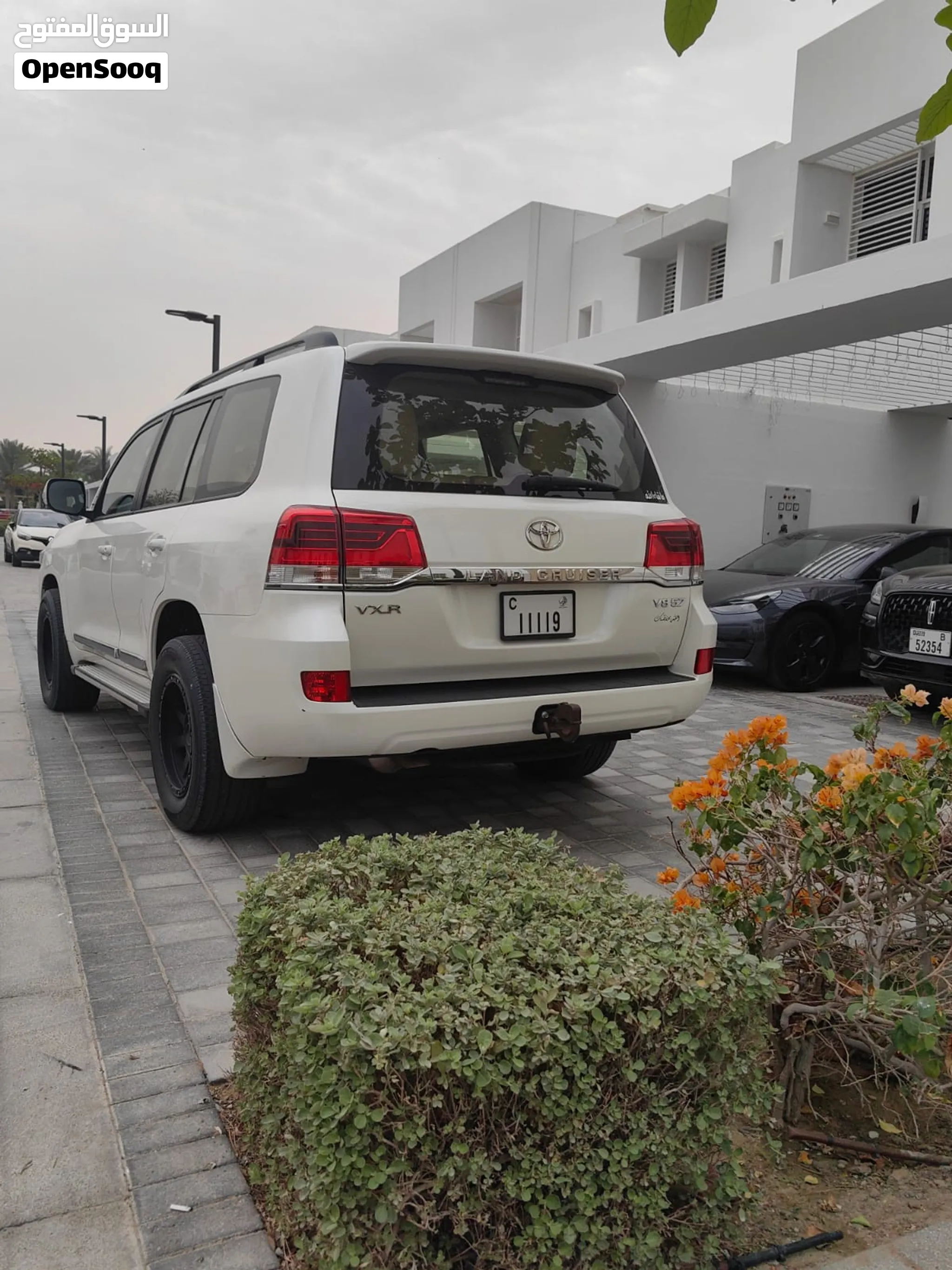 2020 Toyota Land Cruiser