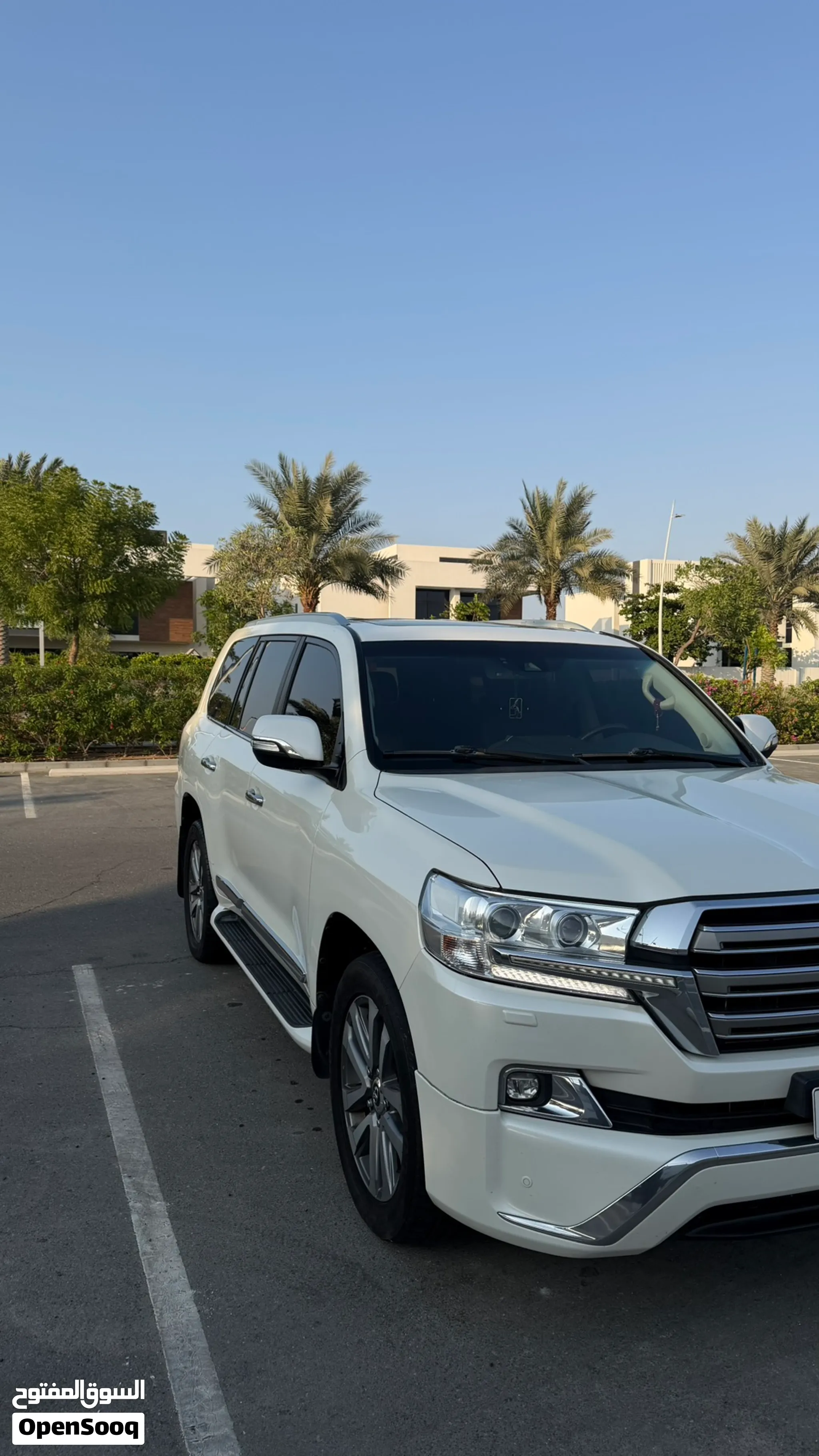 2018 Toyota Land Cruiser