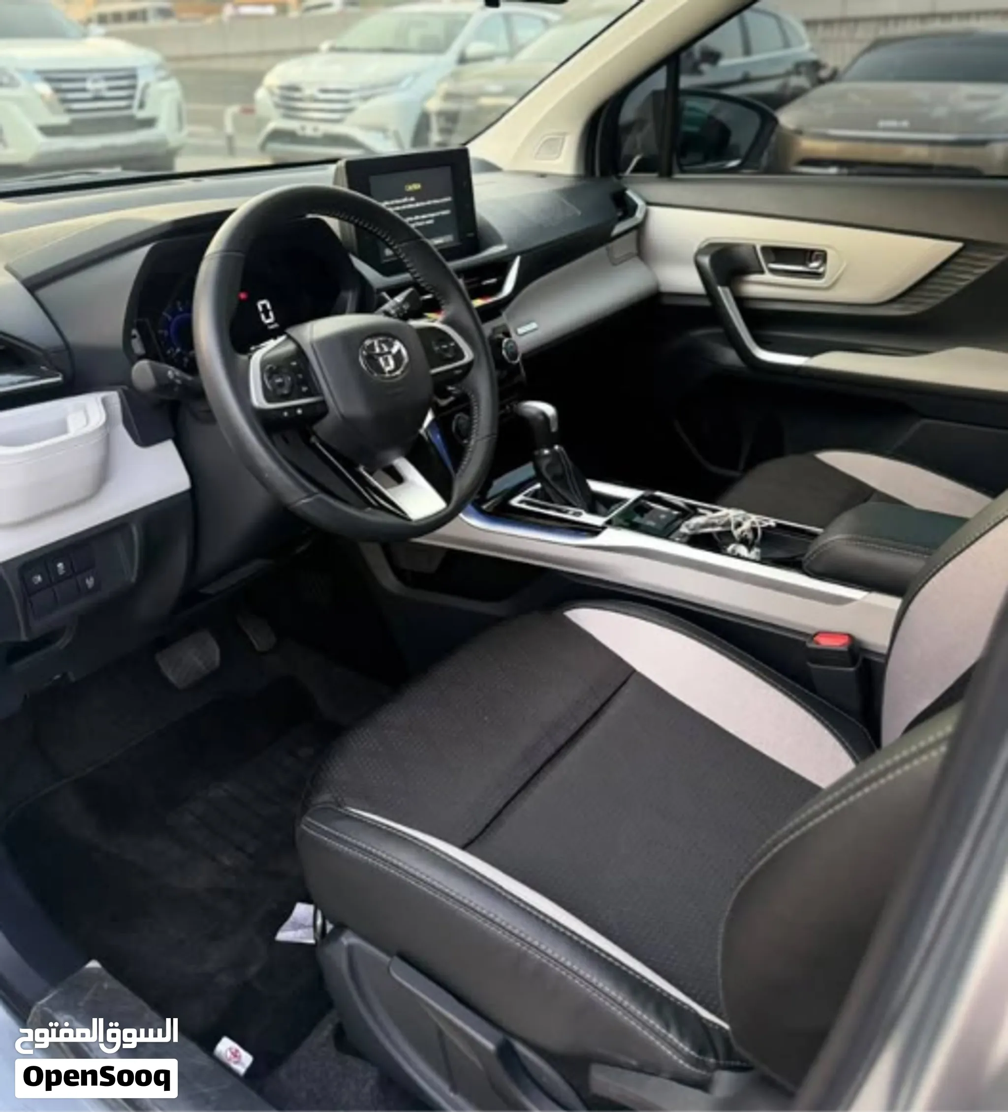 2024 TOYOTA VELOZ GX 7 SEATER SUV 2024 Model GCC Specifications Only 67000 KM