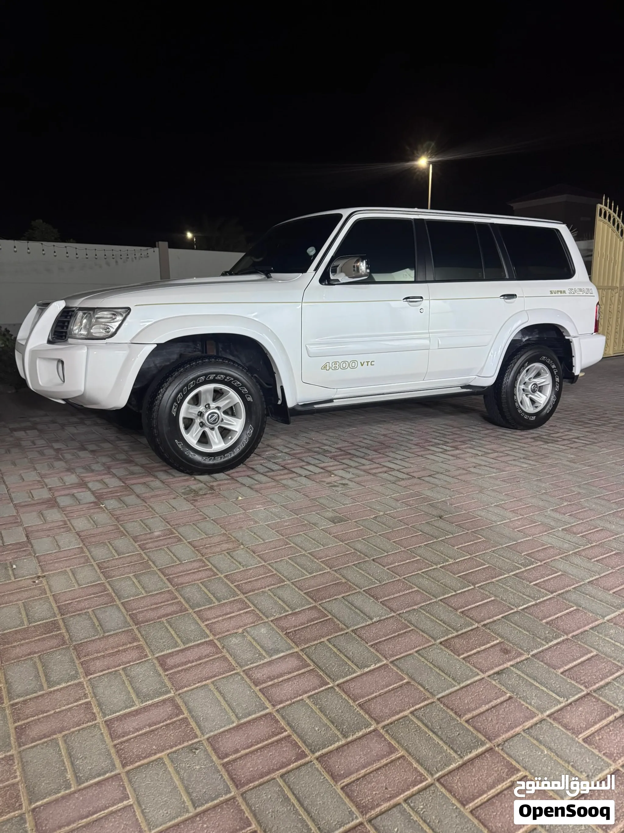 2004 Nissan Other