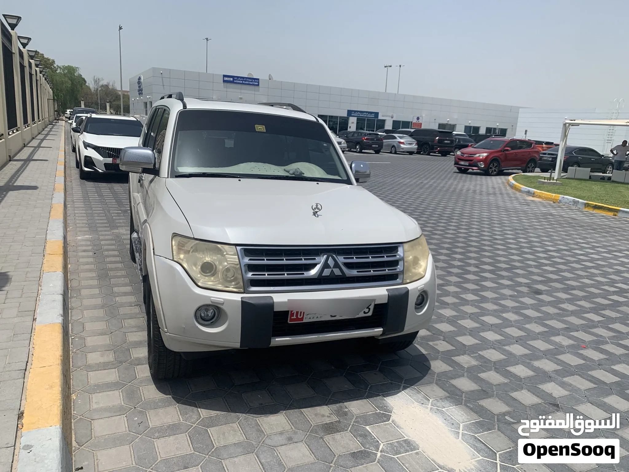 2010 Mitsubishi Pajero