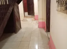شقة 4 غرف دورين في الجريف غرب حي الريان قريبة من لفة الكارثه