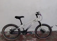 سيكل مقاس 22 قابل للتفاوض