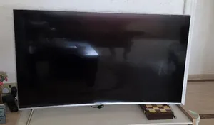 للبيع تلفزيون سامسونج سمارت 4K مقوس
