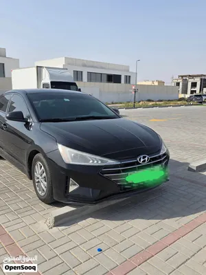 Used Hyundai Elantra in Dubai