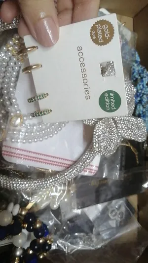 كارتونة اكسسوارات