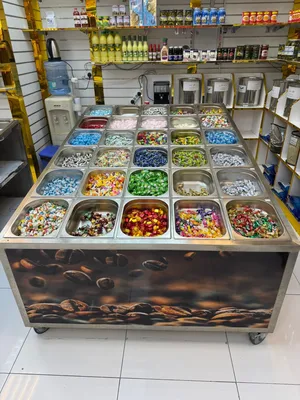 Roastery display counter (30 containers & 20 containers)