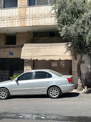 محل خضار وفواكة تجاري للبيع