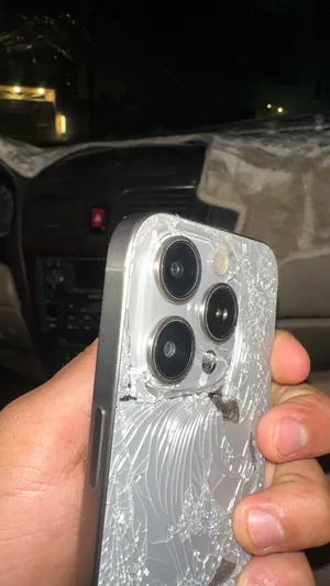 iPhone 15pro::3700دينار